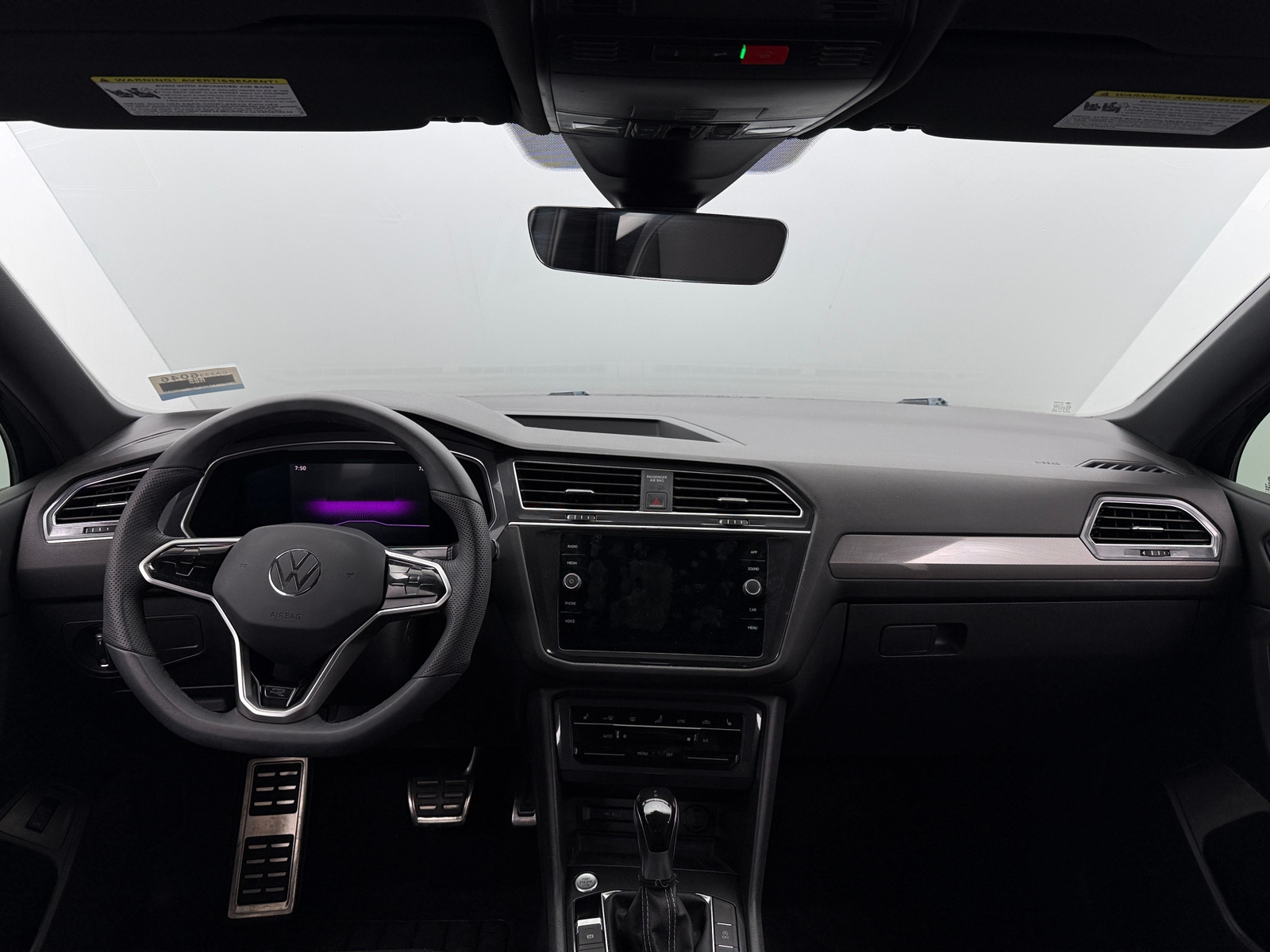 Thumbnail: 2022 Volkswagen Tiguan - 2