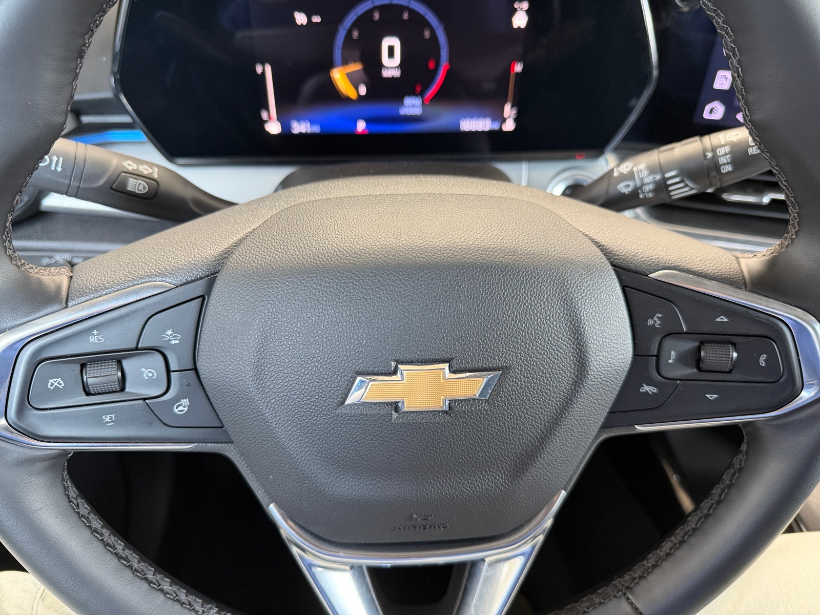 Thumbnail: 2025 Chevrolet Trax - 5