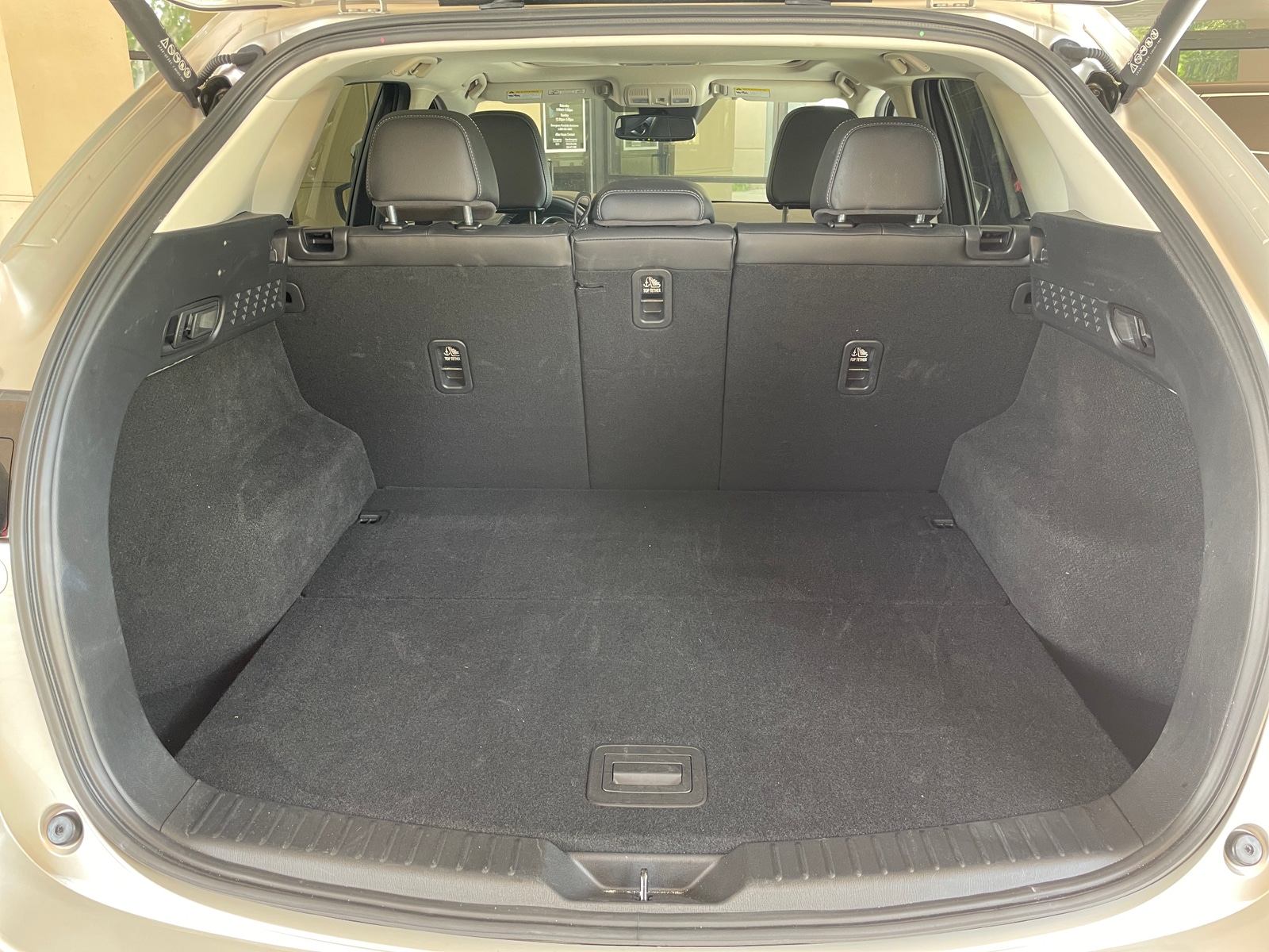 Thumbnail: 2025 Mazda CX-5 - 6