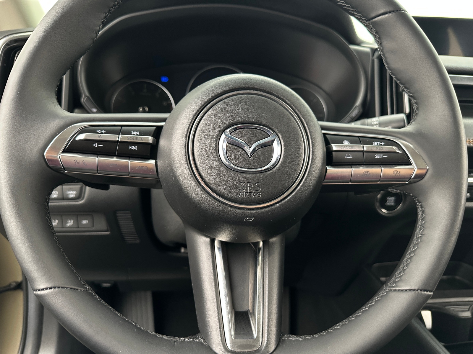 Thumbnail: 2025 Mazda CX-50 - 4
