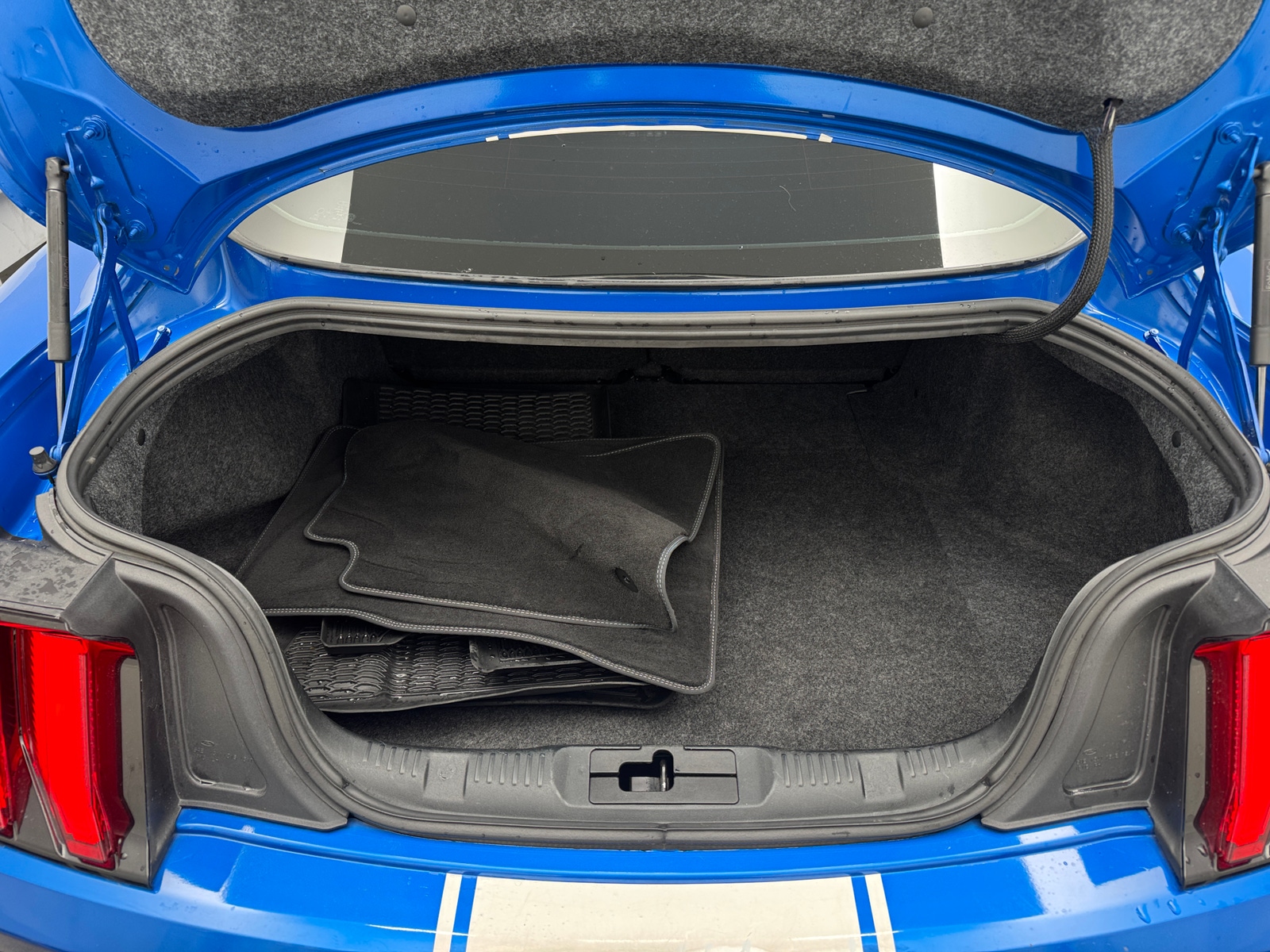 Thumbnail: 2019 Ford Mustang - 5