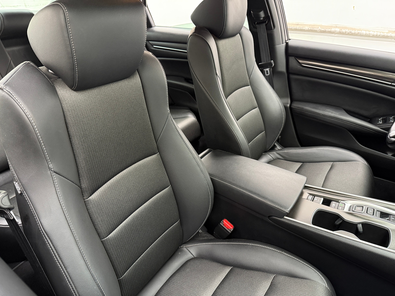 Thumbnail: 2022 Honda Accord - 2