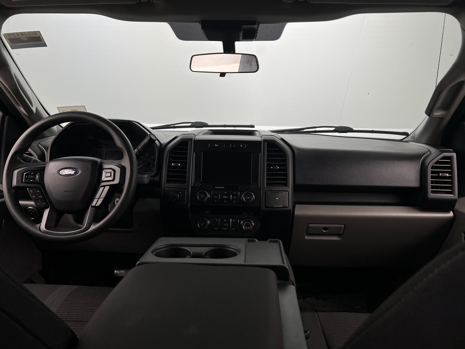 Thumbnail: 2020 Ford Econoline - 3