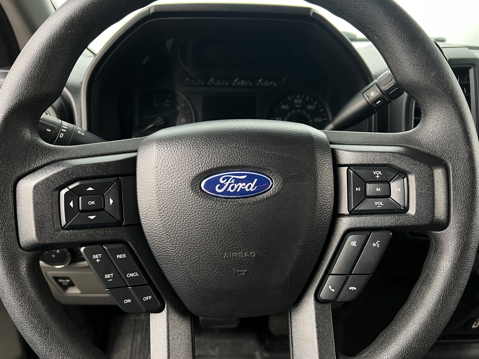 Thumbnail: 2020 Ford Econoline - 5