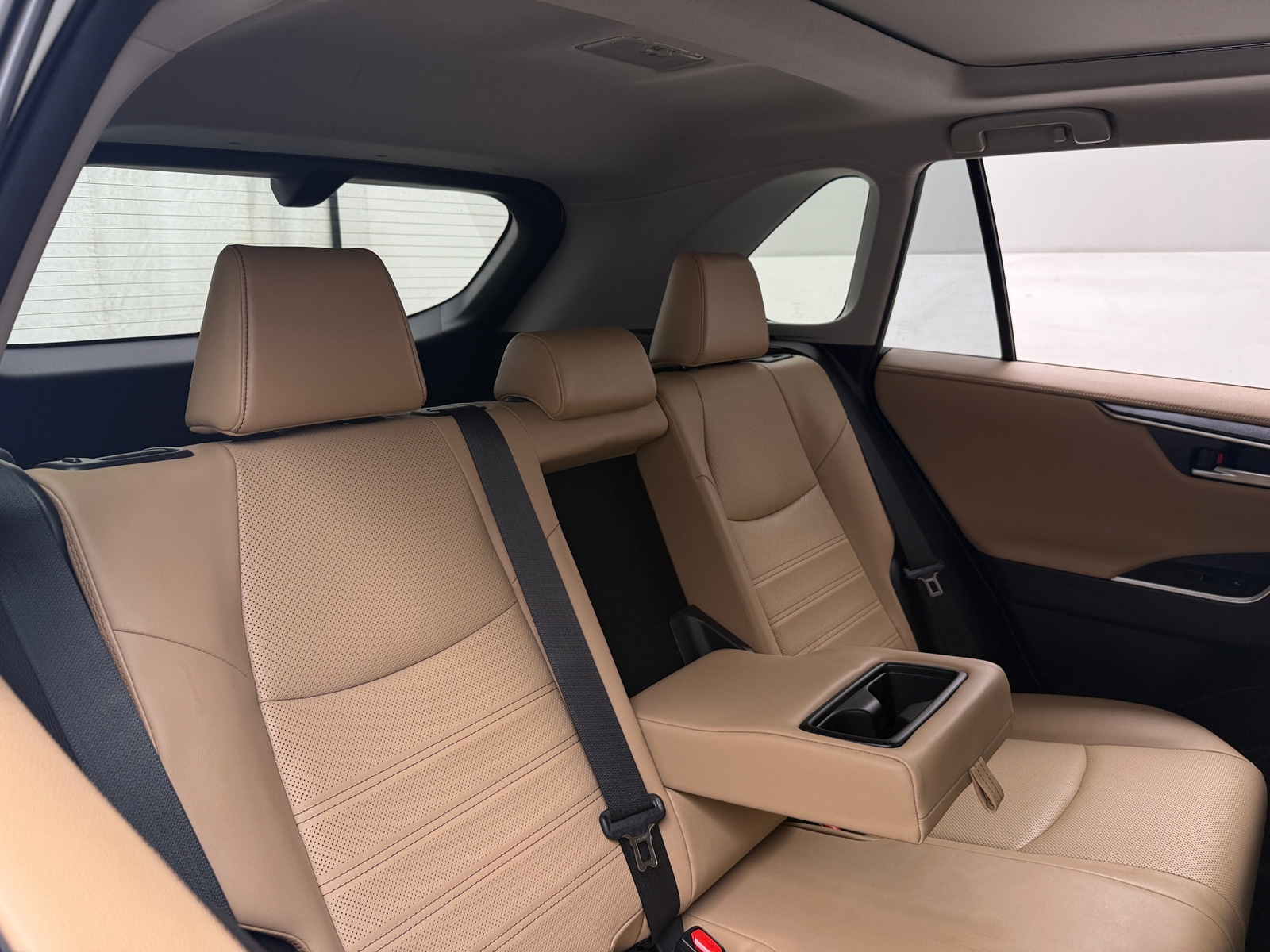 Thumbnail: 2019 Toyota RAV4 - 5