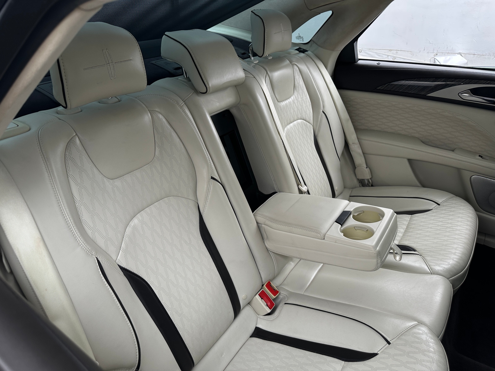 Thumbnail: 2017 Lincoln MKZ - 5