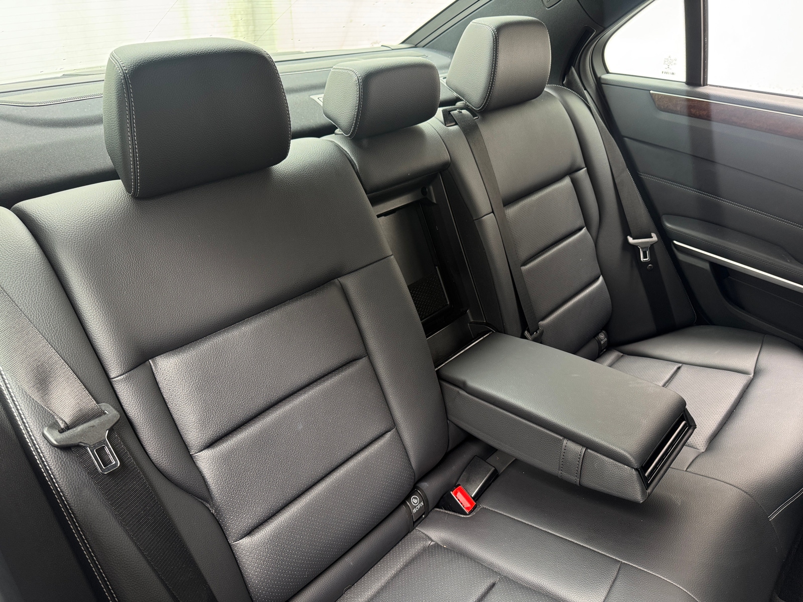 Thumbnail: 2014 Mercedes-Benz E-Class - 5