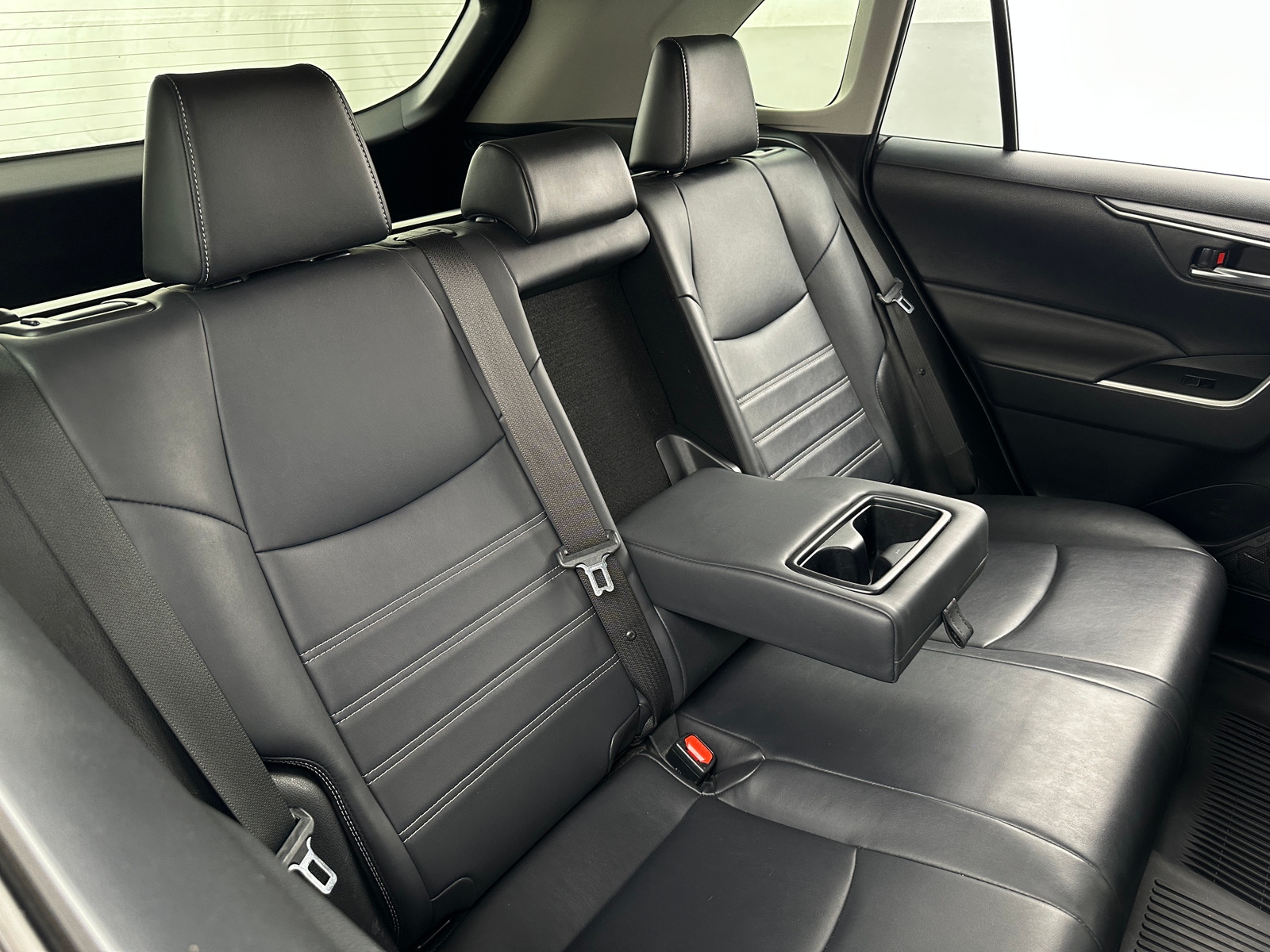Thumbnail: 2019 Toyota RAV4 - 5