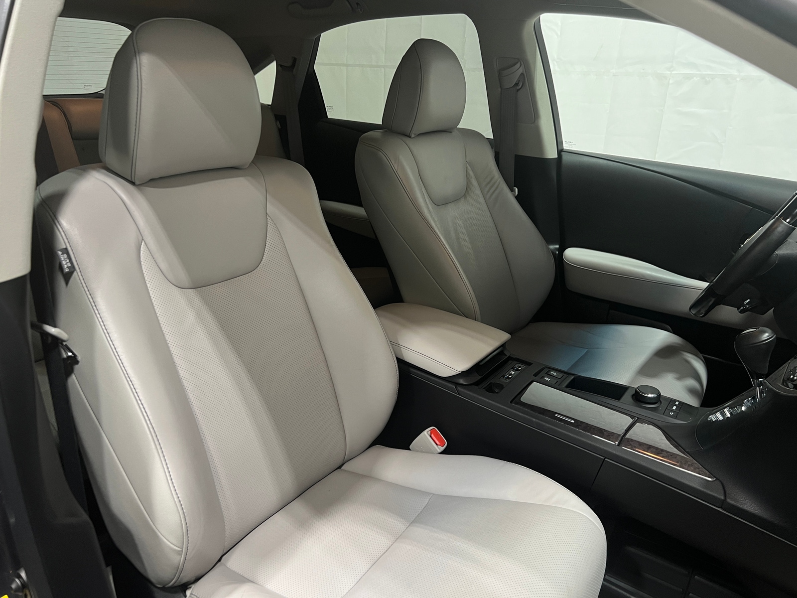 Thumbnail: 2015 Lexus RX - 2