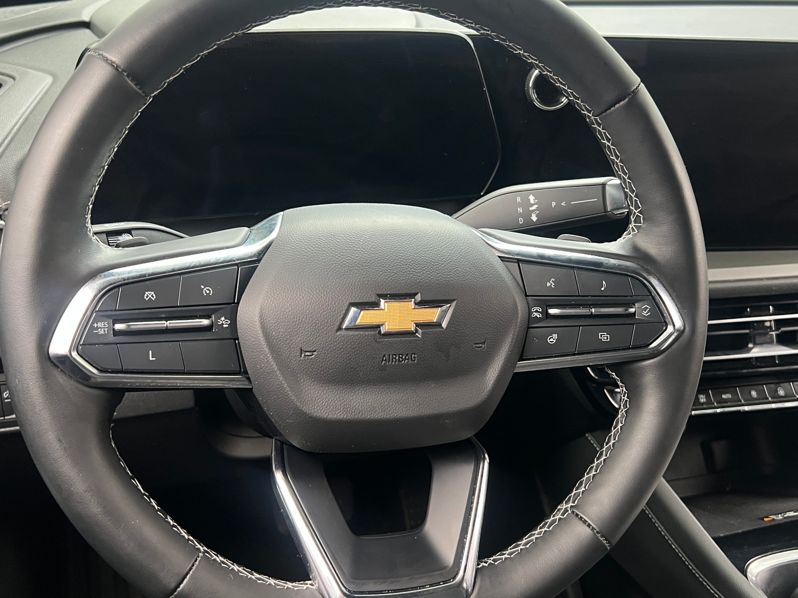 Thumbnail: 2024 Chevrolet Traverse - 5