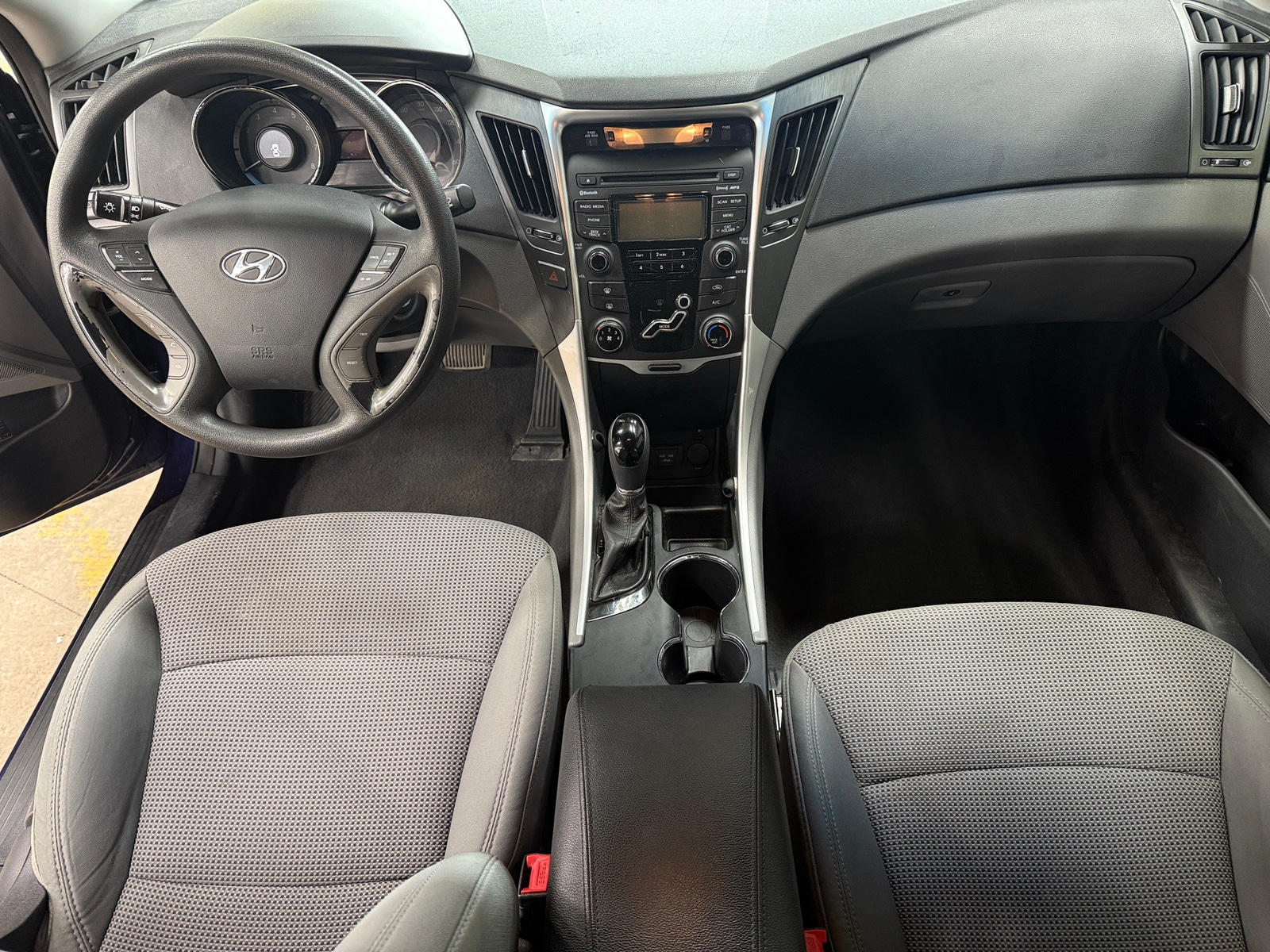 Thumbnail: 2013 Hyundai Sonata - 3
