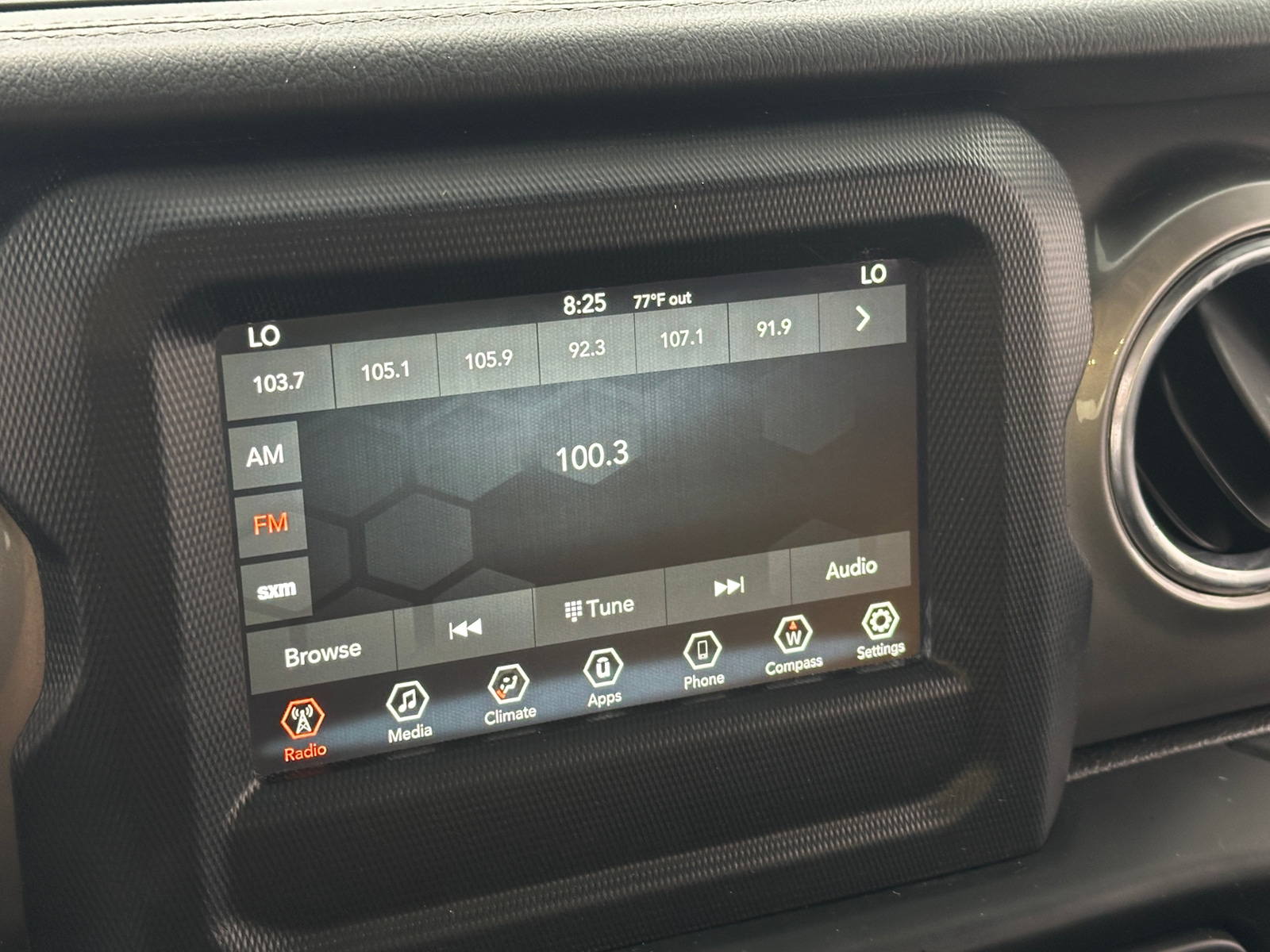 Thumbnail: 2020 Jeep Wrangler - 4