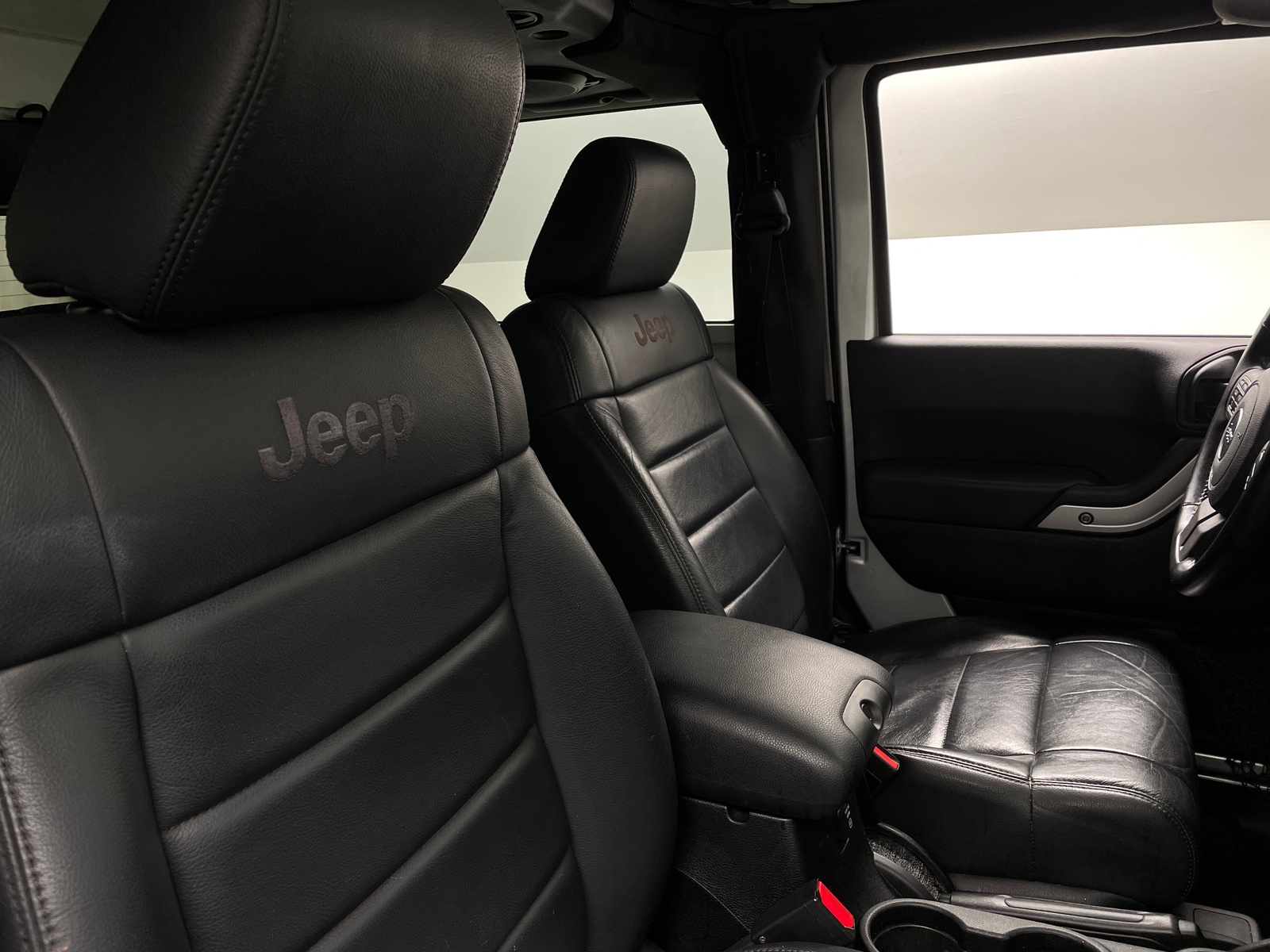 Thumbnail: 2012 Jeep Wrangler - 2