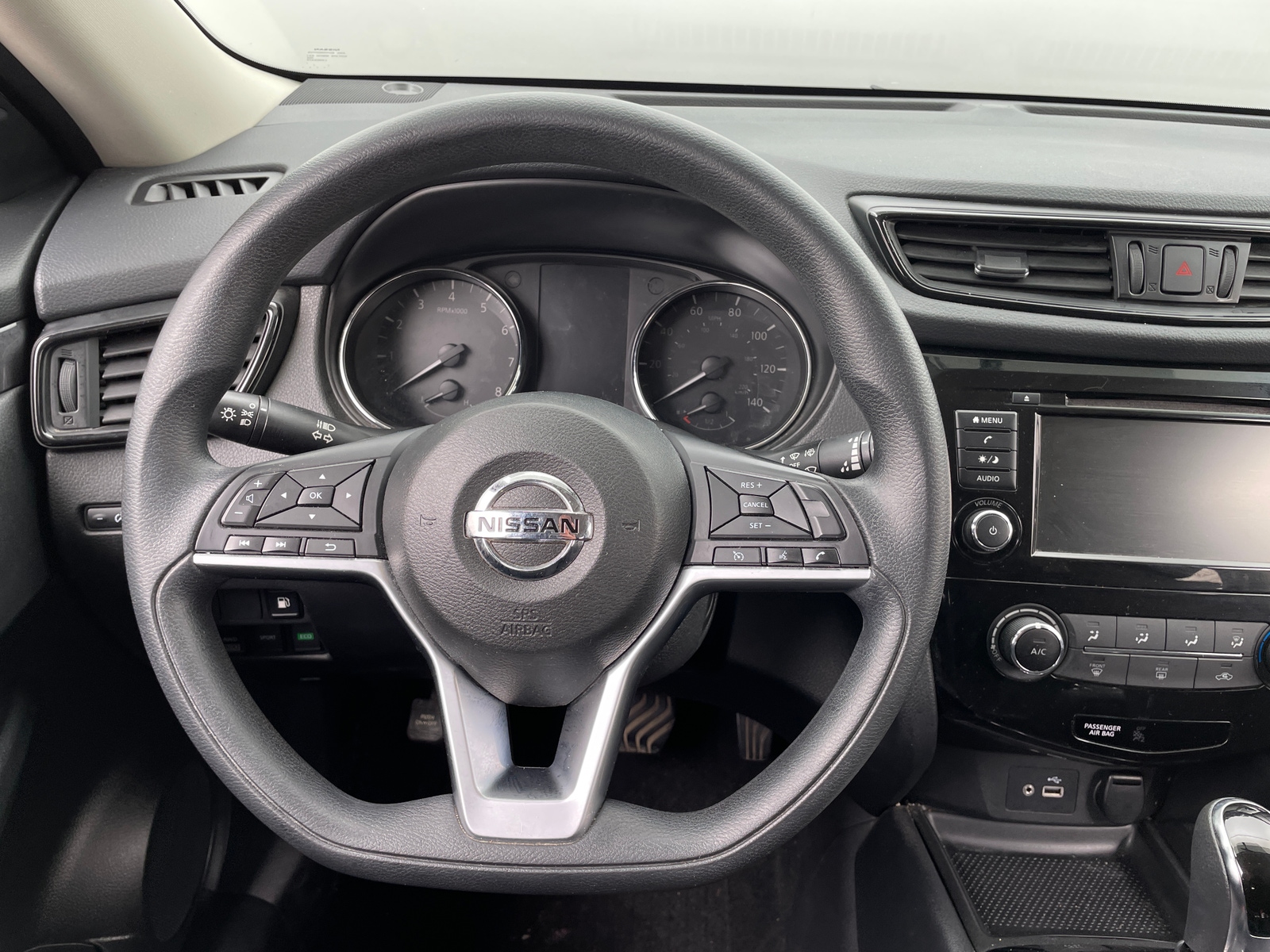 Thumbnail: 2018 Nissan Rogue - 5