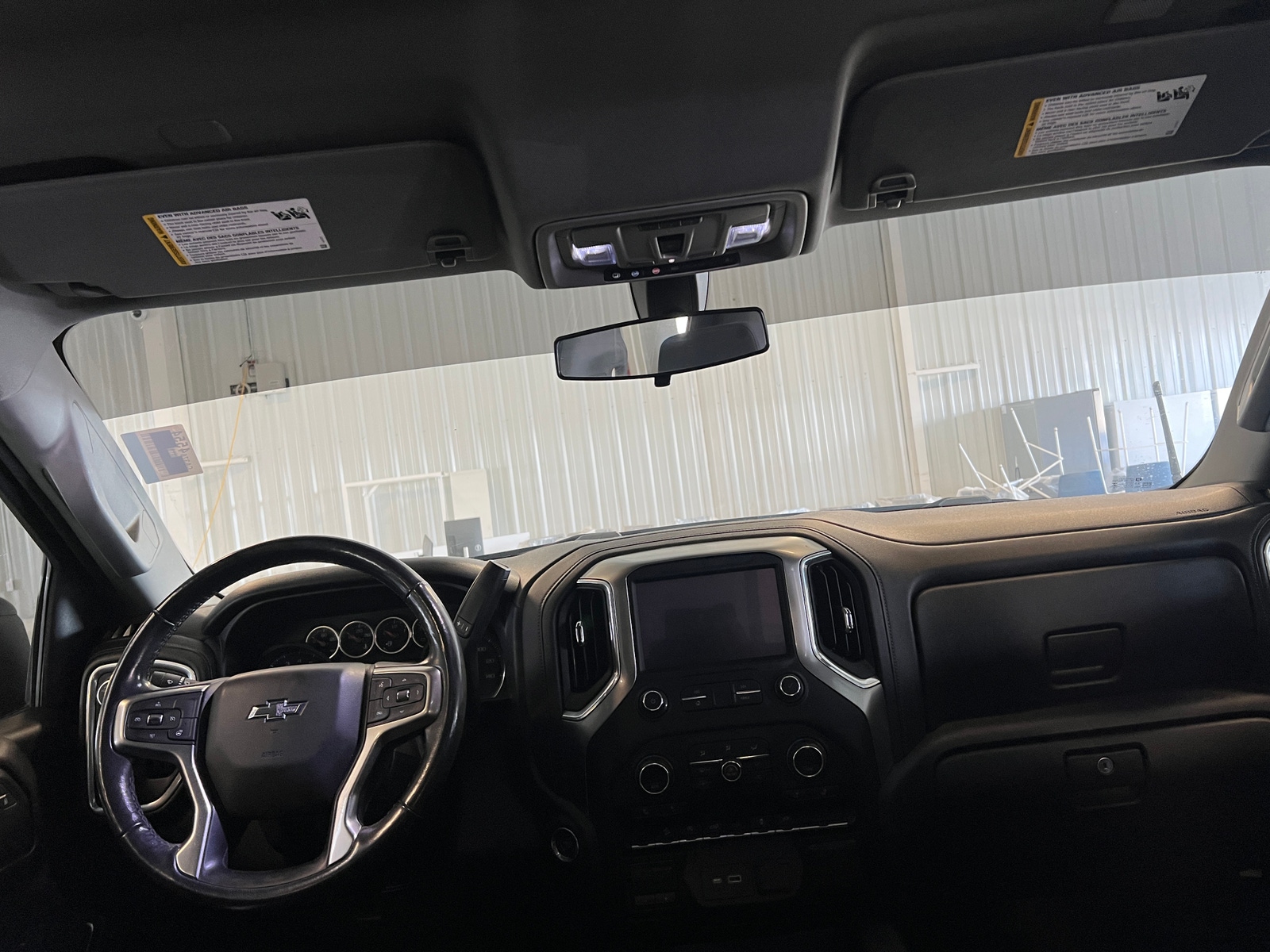 Thumbnail: 2020 Chevrolet Silverado 1500 - 3