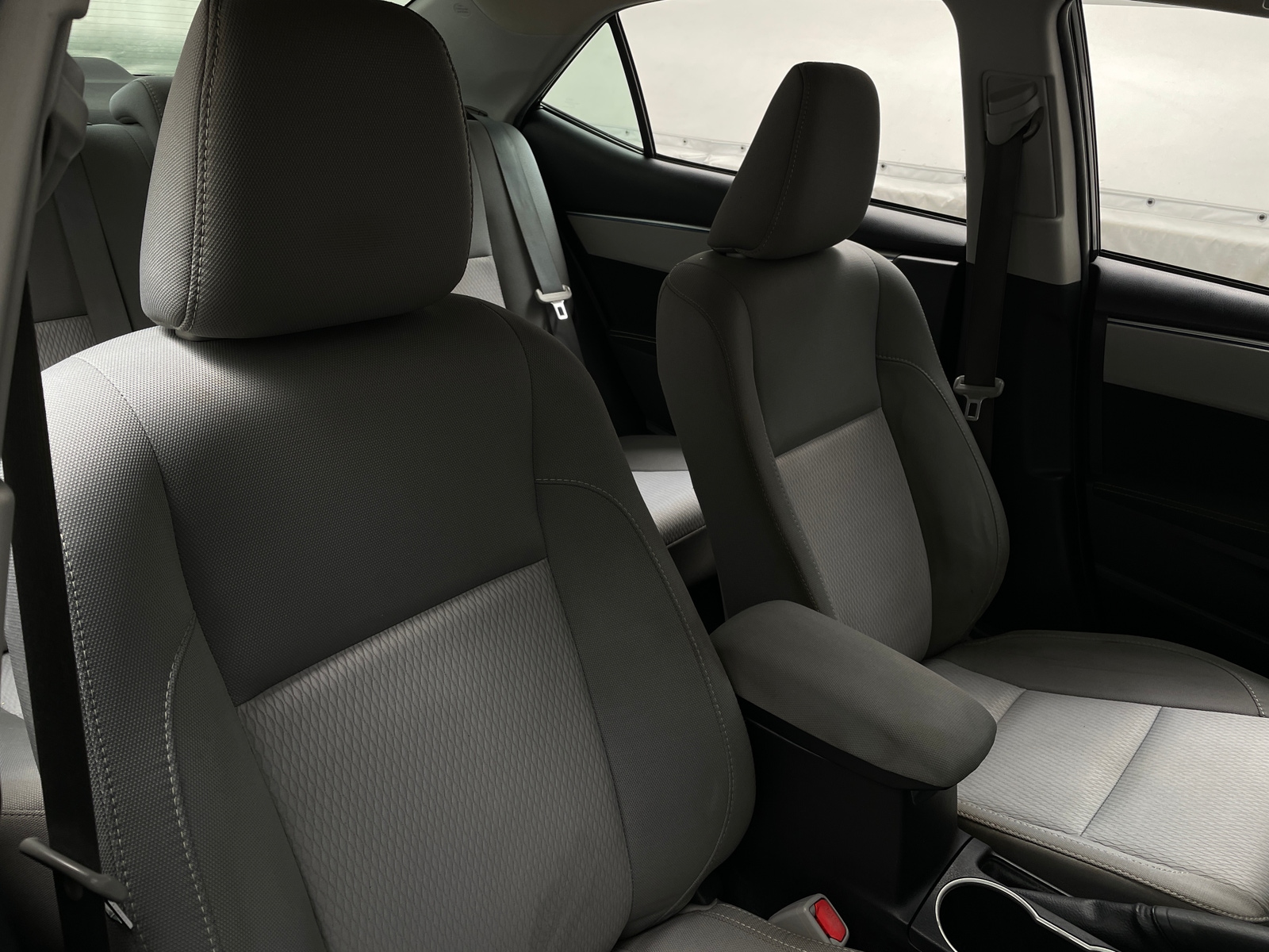 Thumbnail: 2015 Toyota Corolla - 2
