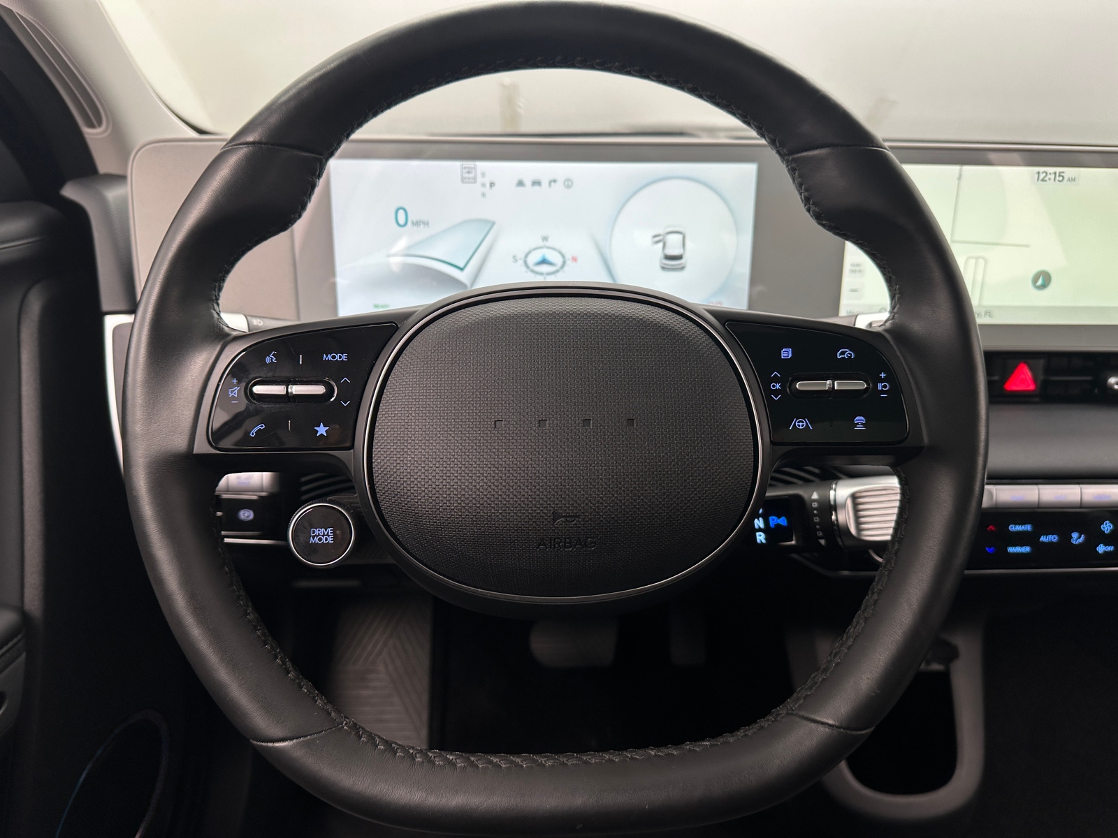 Thumbnail: 2022 Hyundai Ioniq 5 - 4