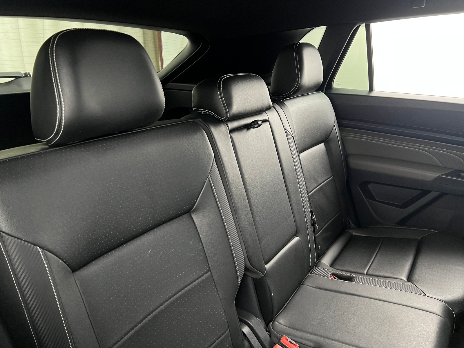 Thumbnail: 2021 Volkswagen Atlas - 5