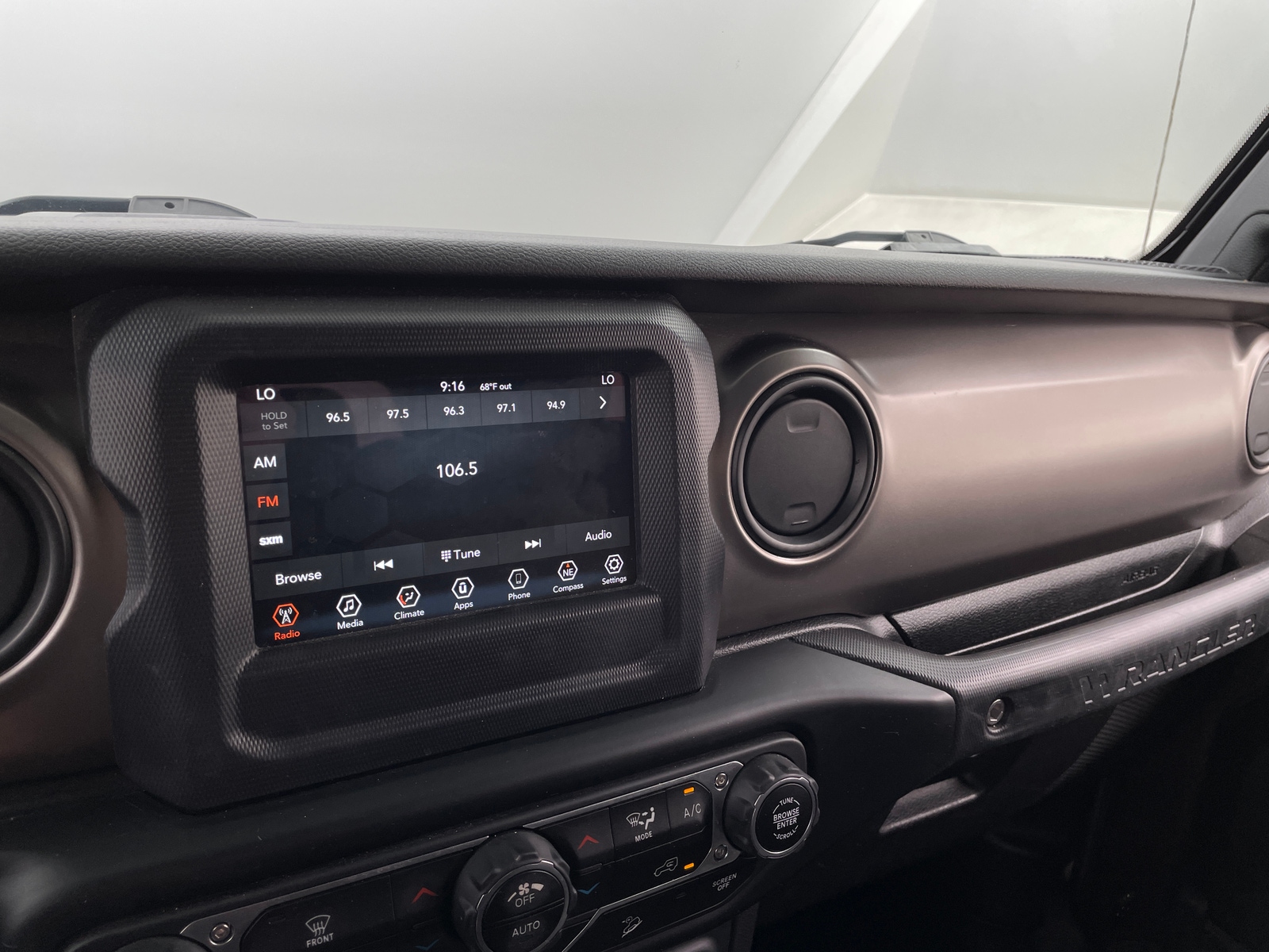Thumbnail: 2020 Jeep Wrangler - 4