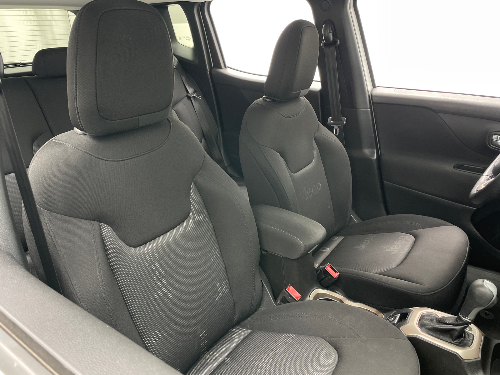 Thumbnail: 2017 Jeep Renegade - 2