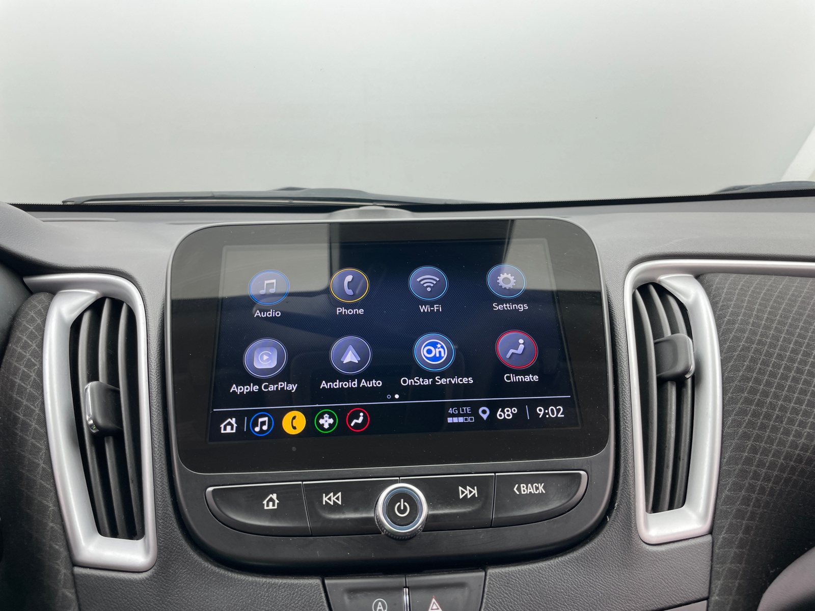 Thumbnail: 2024 Chevrolet Malibu - 4