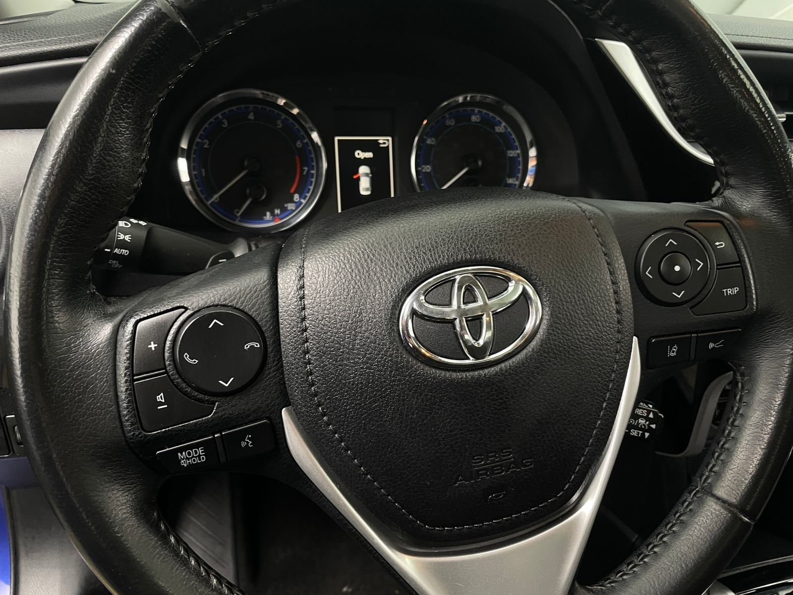Thumbnail: 2018 Toyota Corolla - 5