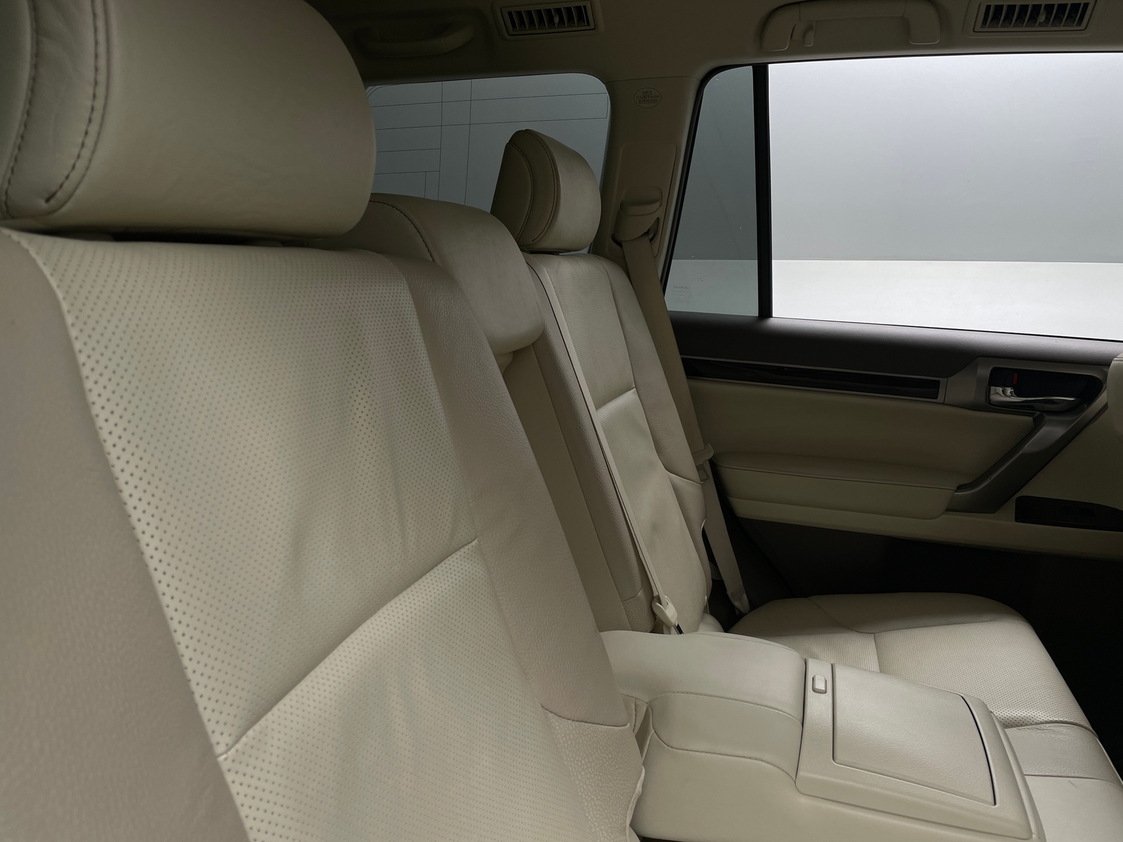 Thumbnail: 2016 Lexus GX - 5