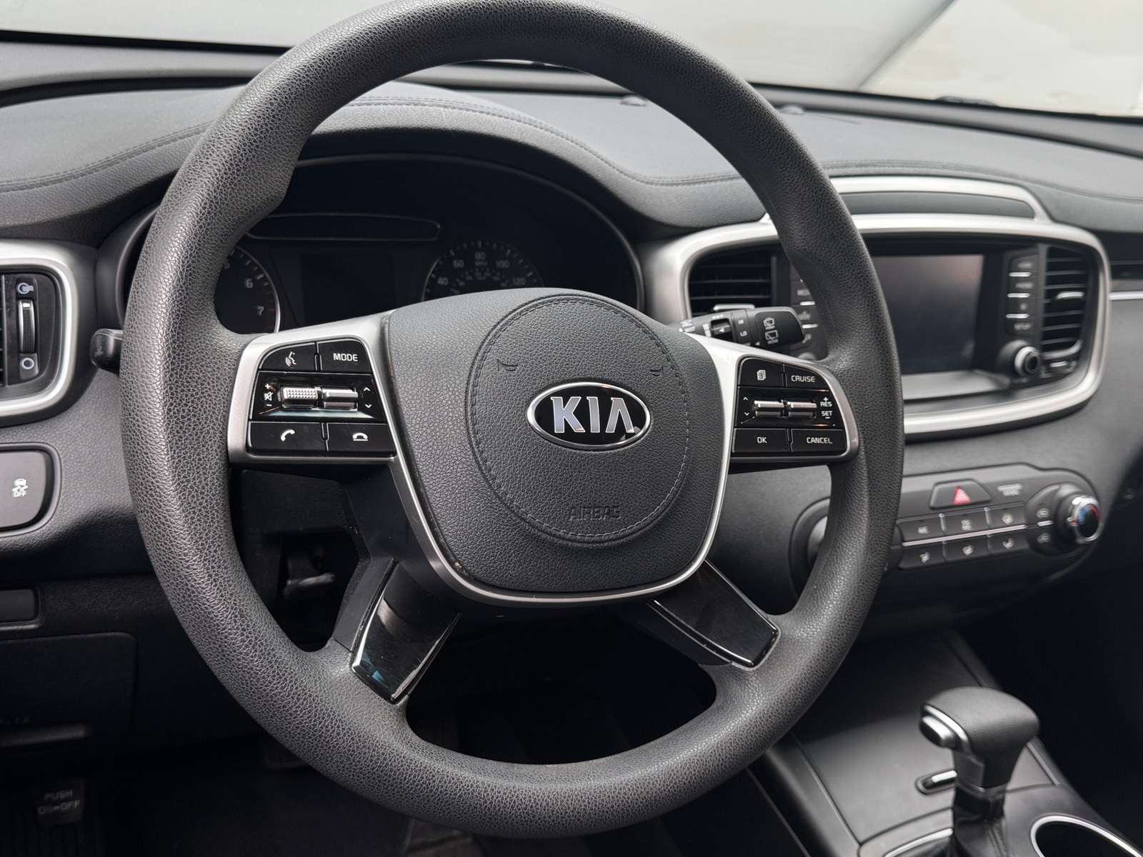 Thumbnail: 2020 Kia Sorento - 5