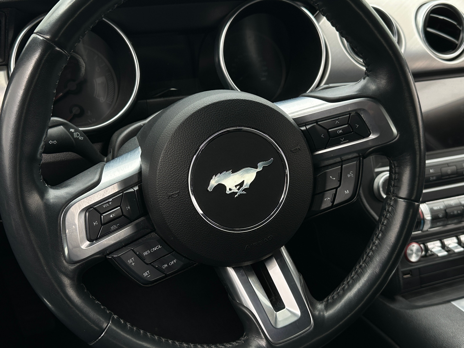 Thumbnail: 2023 Ford Mustang - 5