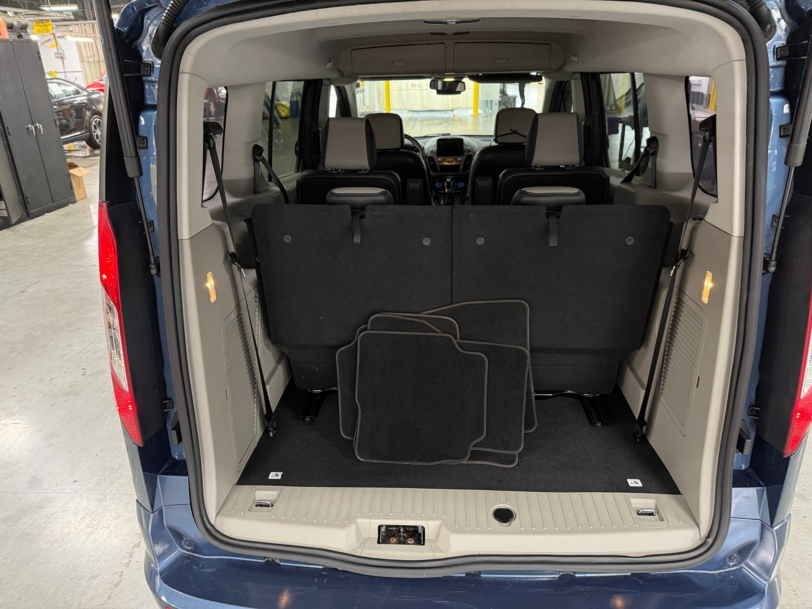 Thumbnail: 2020 Ford Transit Series - 6