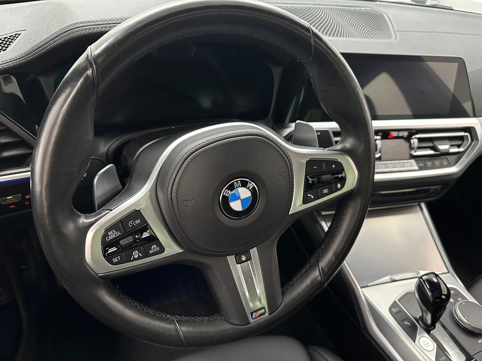 Thumbnail: 2022 BMW 3 Series - 4