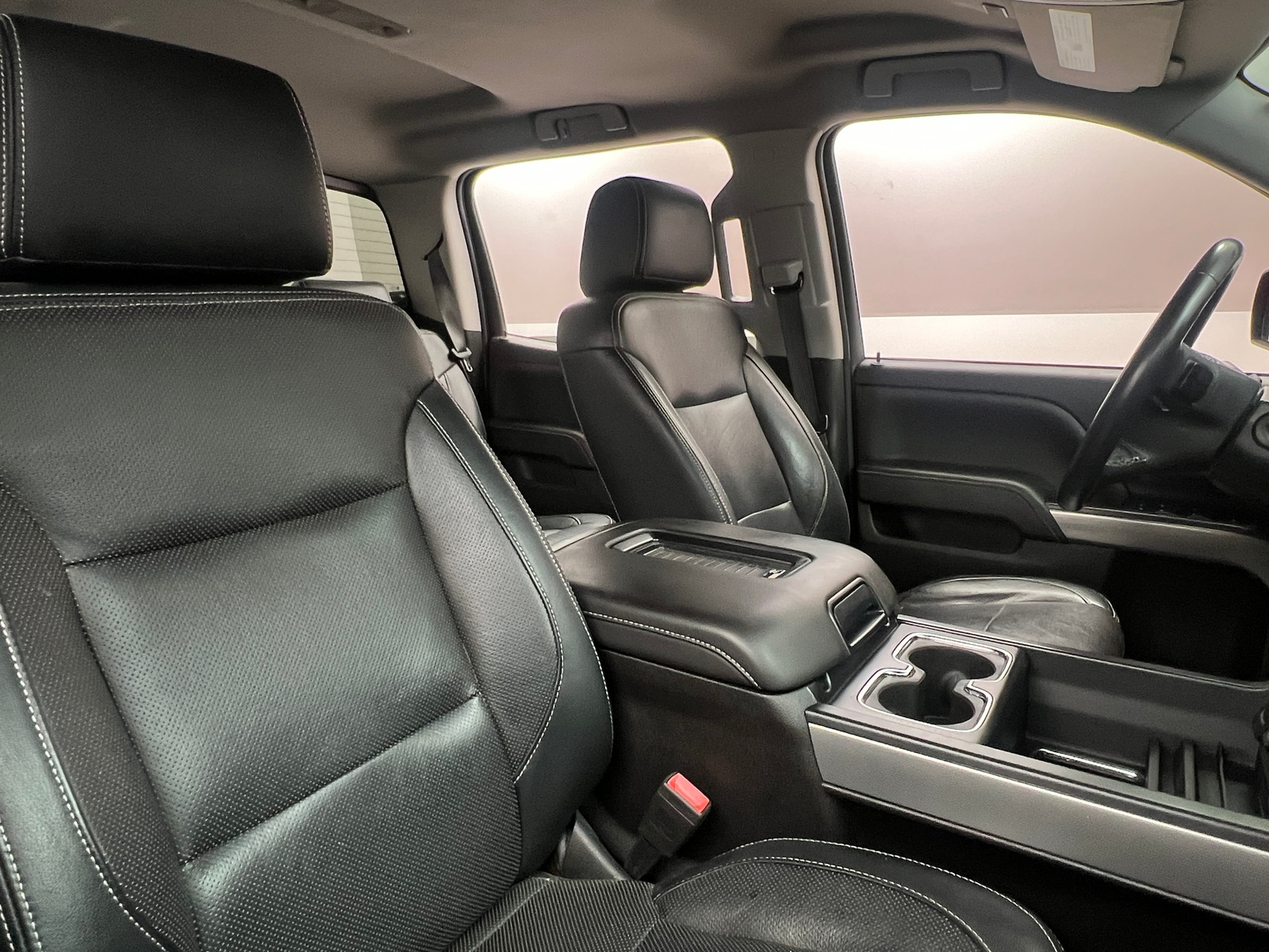 Thumbnail: 2018 Chevrolet Silverado 1500 - 2