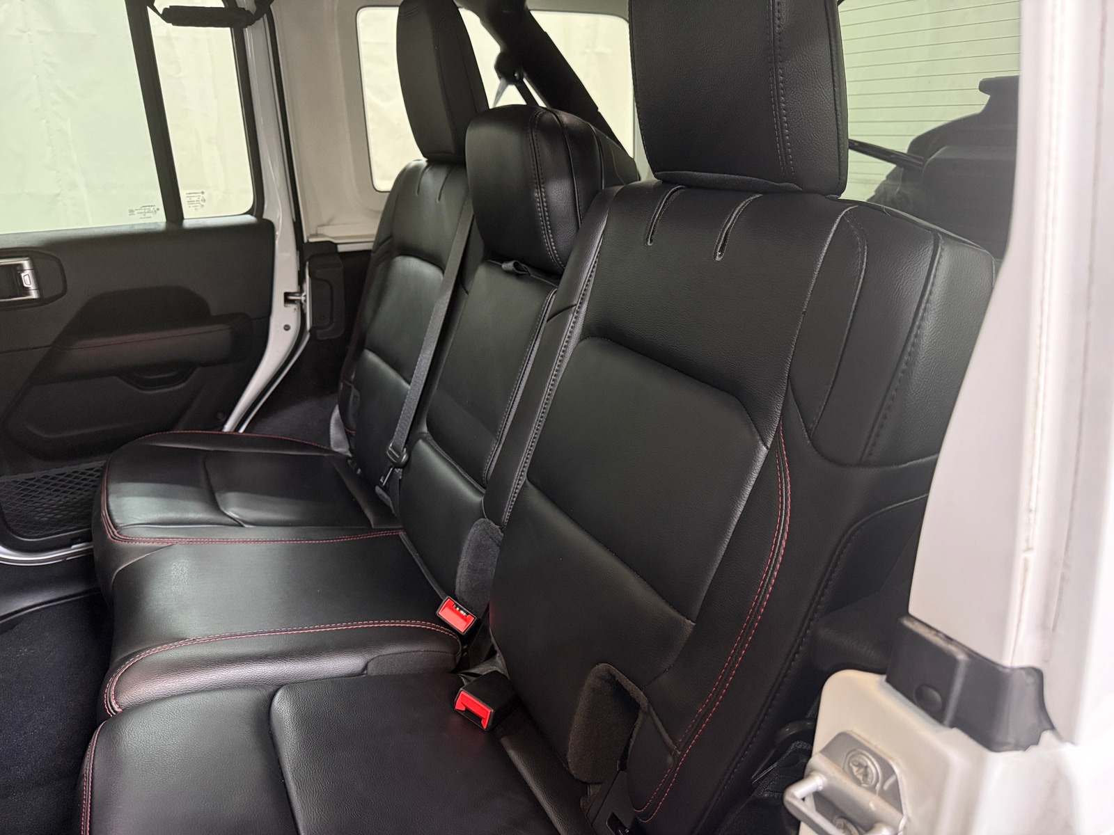 Thumbnail: 2019 Jeep Wrangler - 6