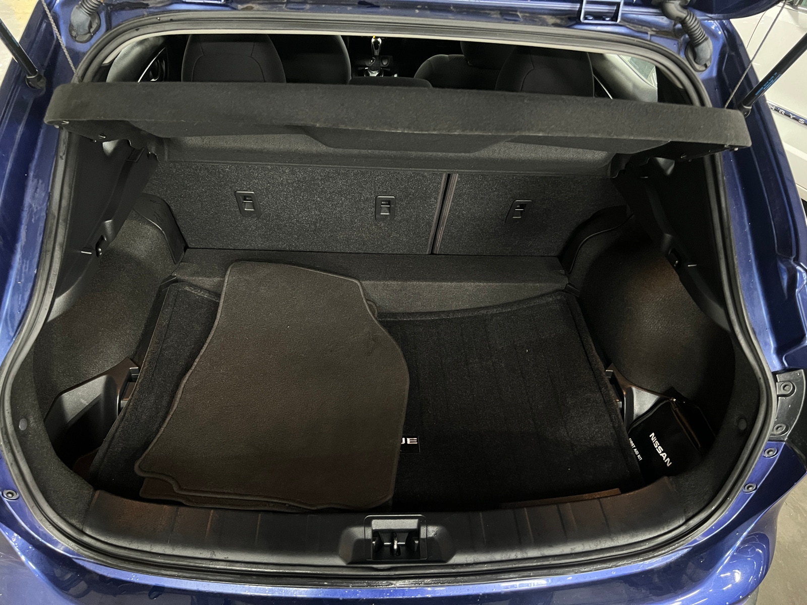 Thumbnail: 2020 Nissan Rogue Sport - 7