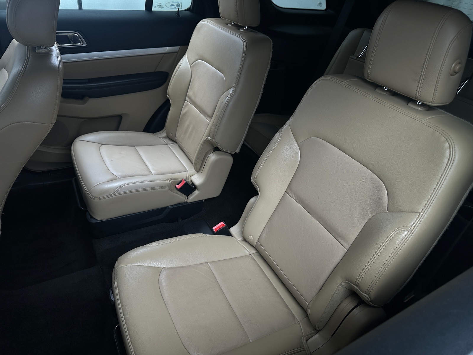 Thumbnail: 2017 Ford Explorer - 5