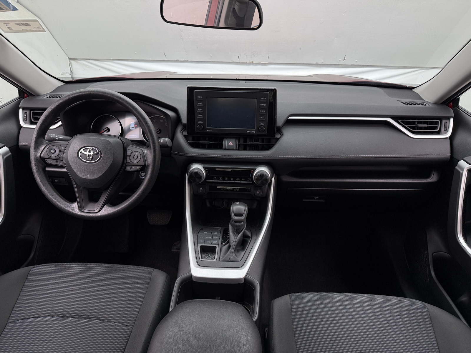 Thumbnail: 2022 Toyota RAV4 - 3
