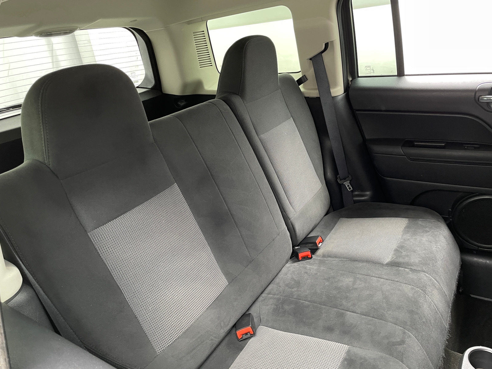 Thumbnail: 2015 Jeep Patriot - 6