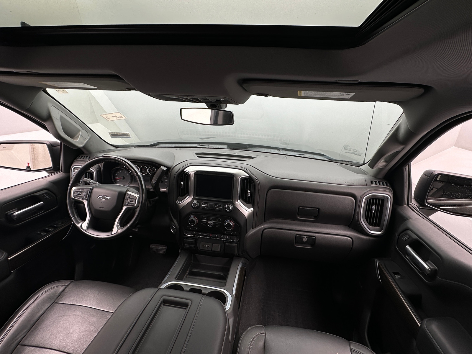 Thumbnail: 2019 Chevrolet Silverado 1500 - 2