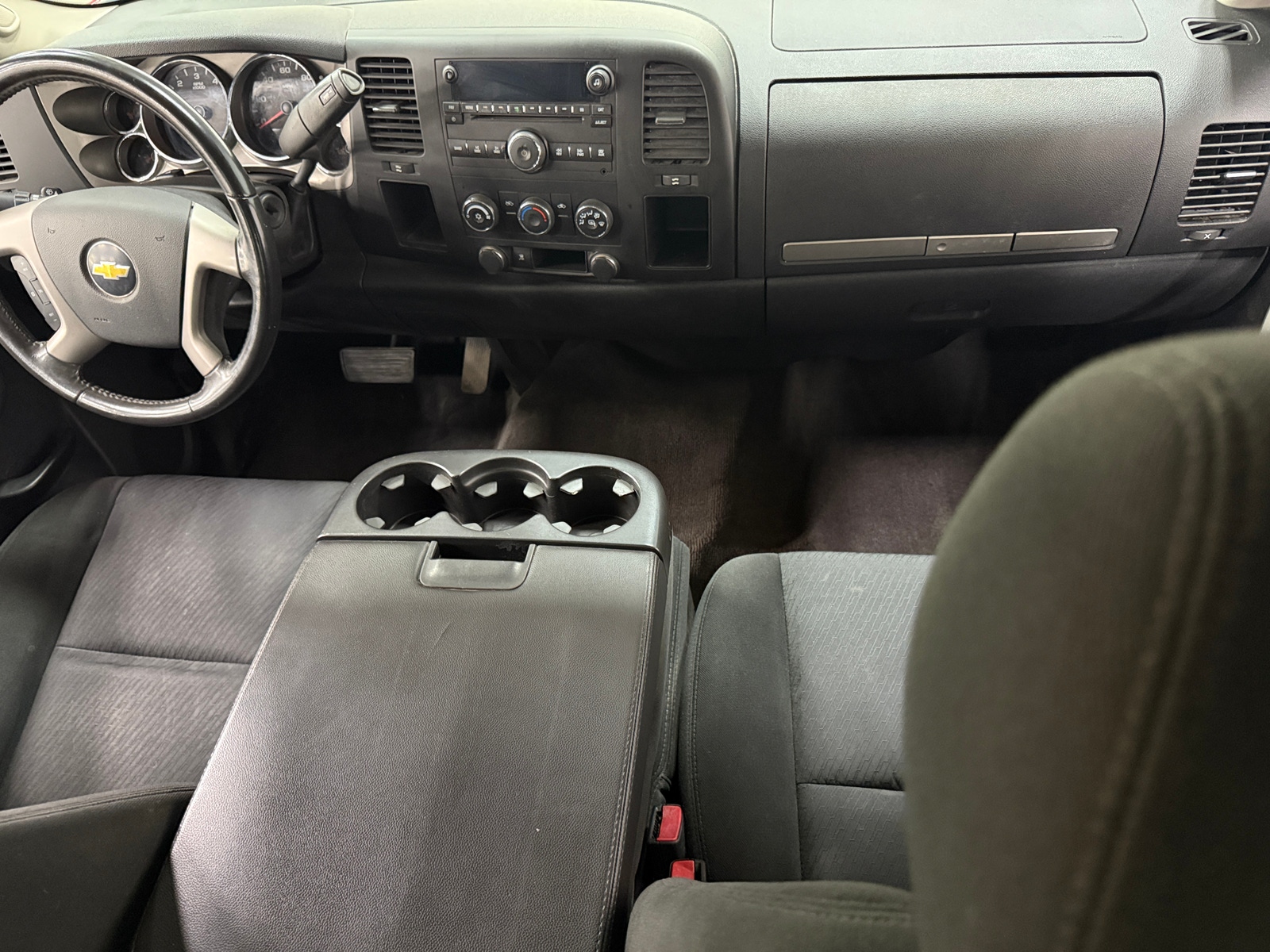 Thumbnail: 2010 Chevrolet Silverado 1500 - 3