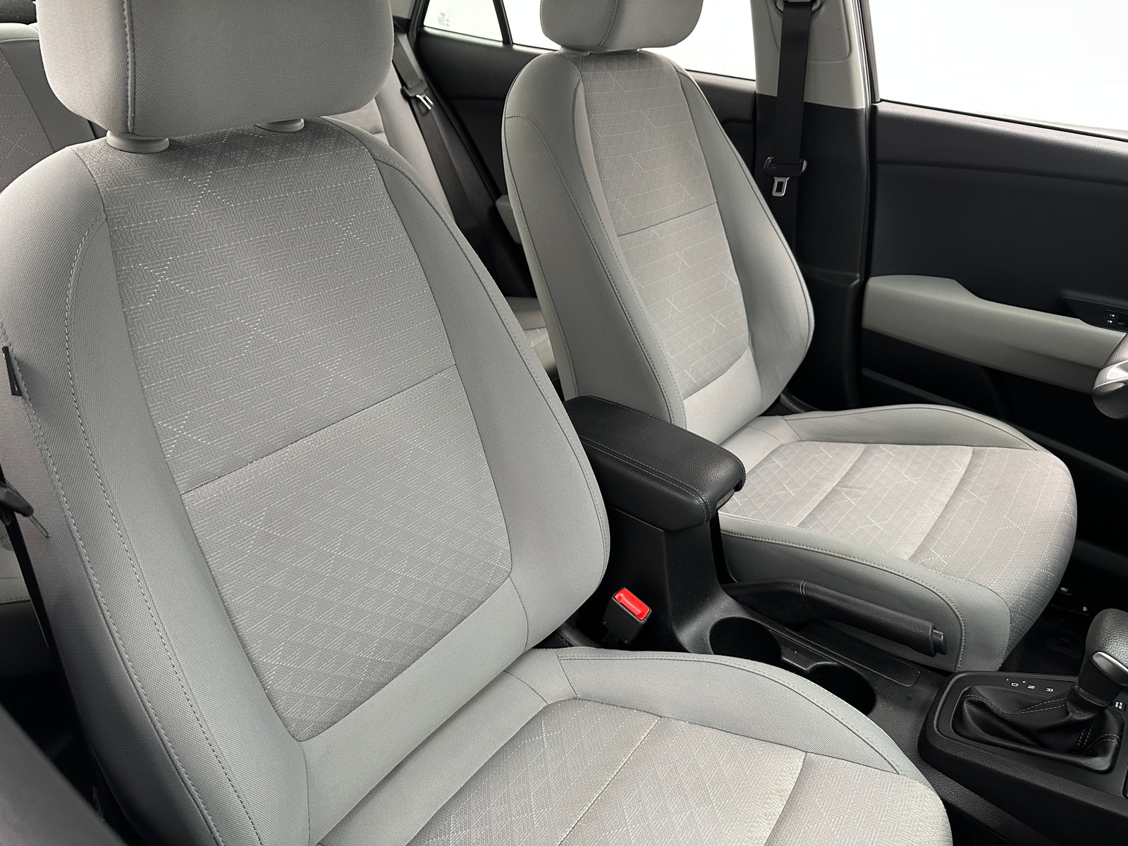 Thumbnail: 2019 Kia Rio - 2