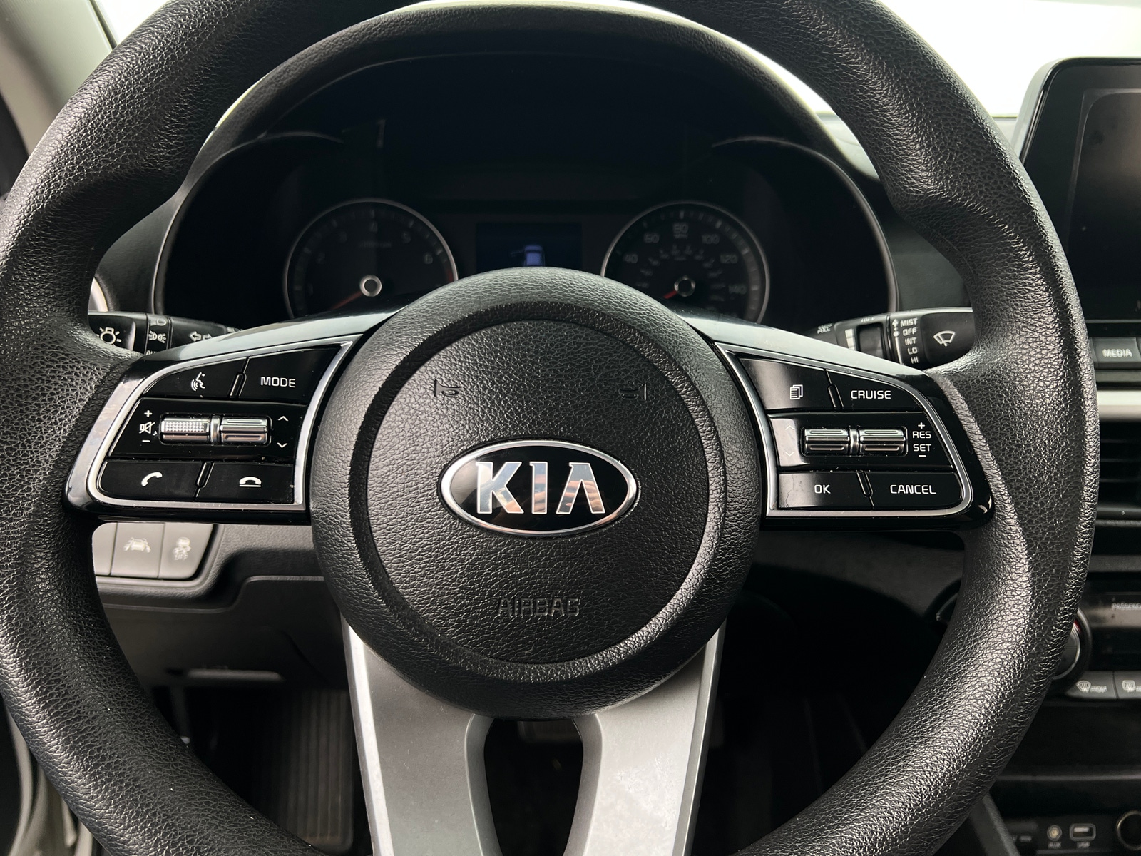 Thumbnail: 2019 Kia Forte - 5