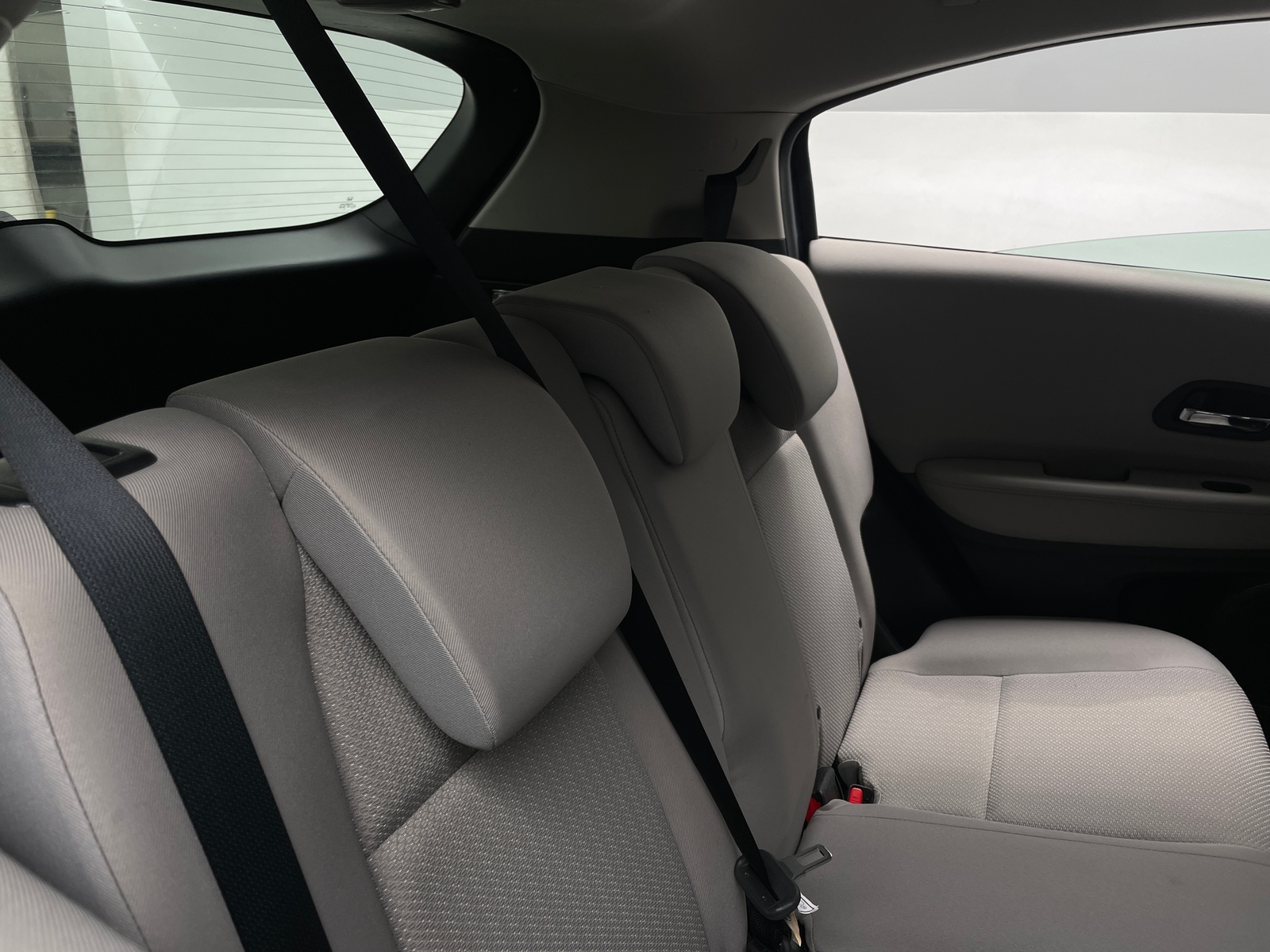 Thumbnail: 2016 Honda HR-V - 6