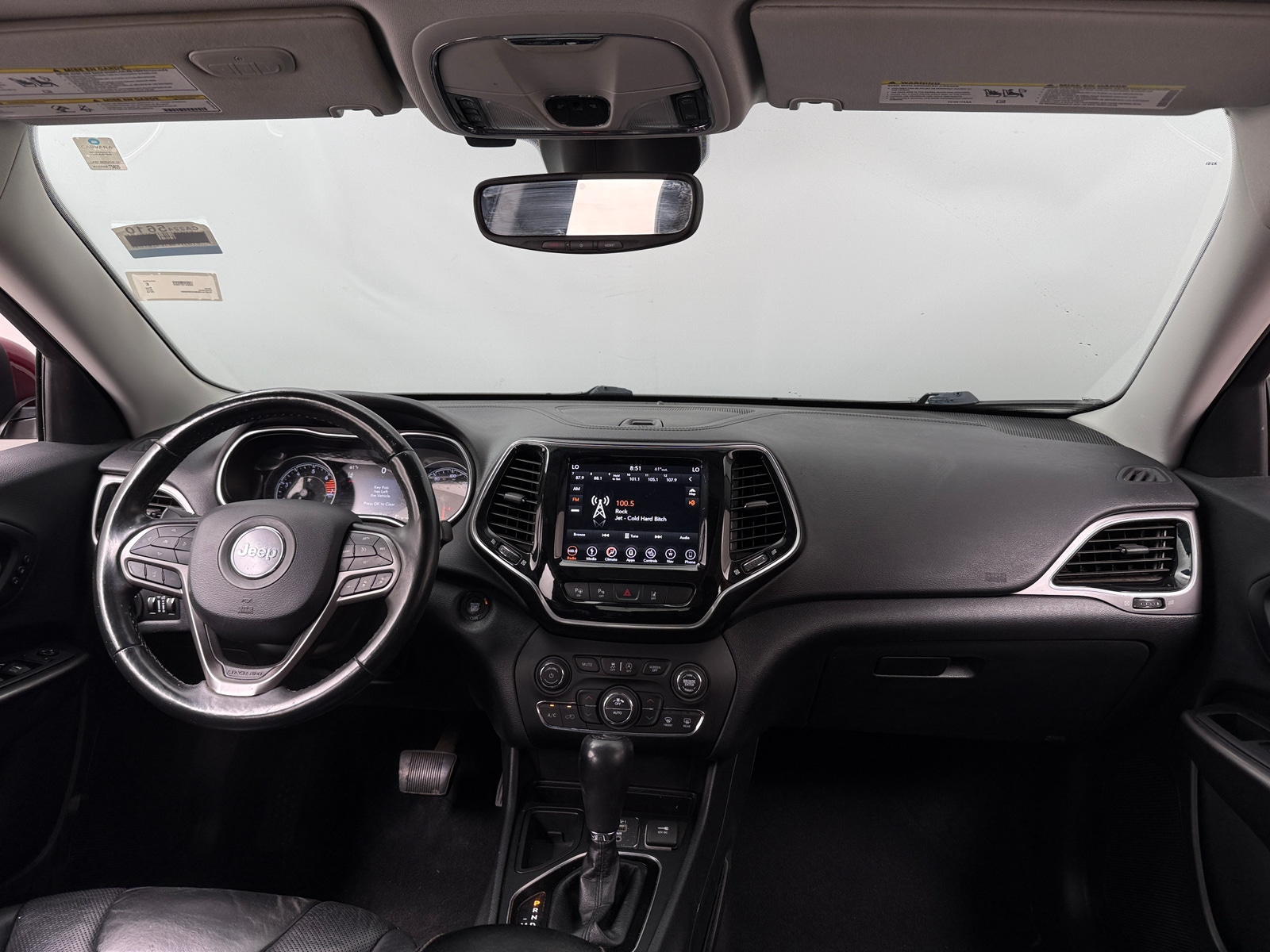 Thumbnail: 2019 Jeep Cherokee - 2