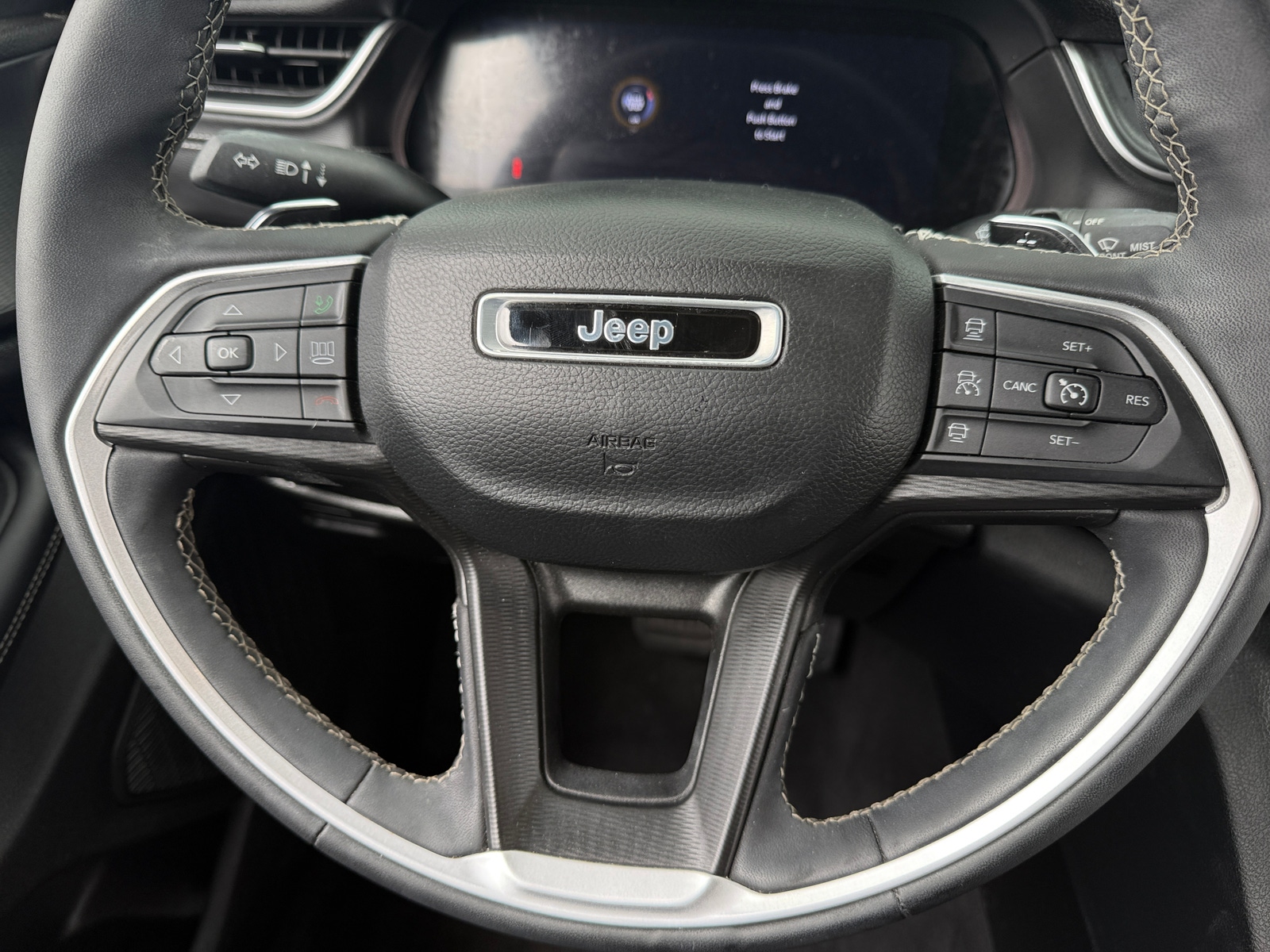 Thumbnail: 2023 Jeep Grand Cherokee L - 5