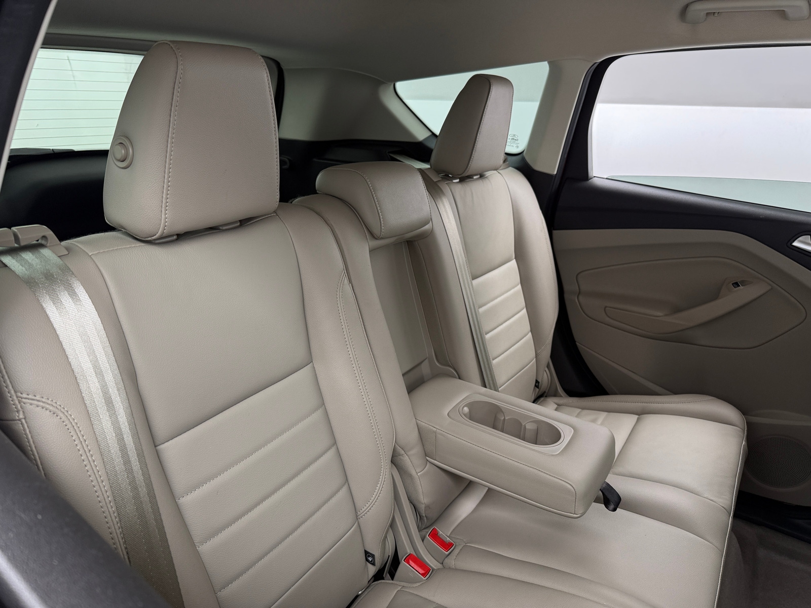 Thumbnail: 2016 Ford Escape - 5