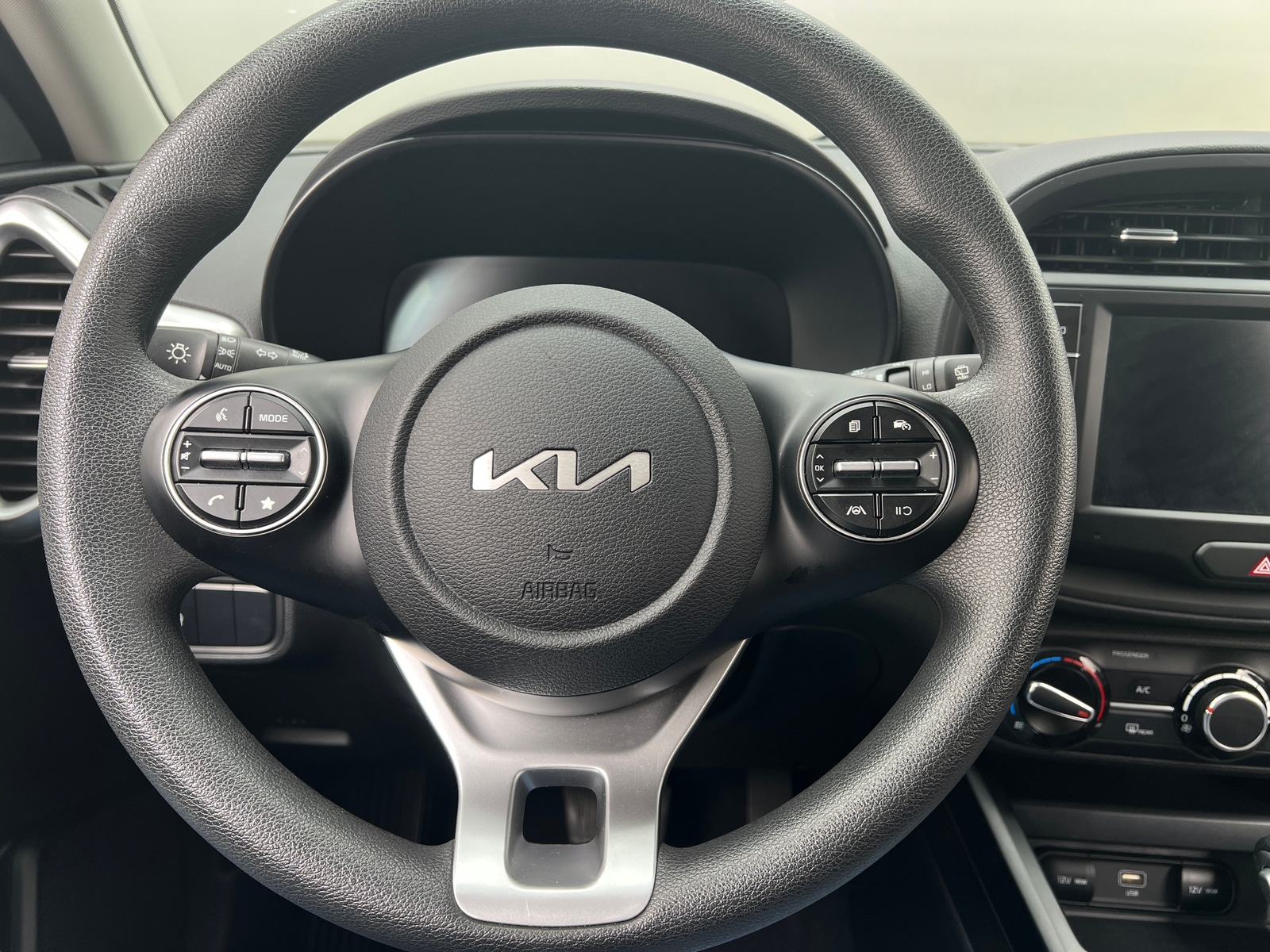 Thumbnail: 2024 Kia Soul - 5