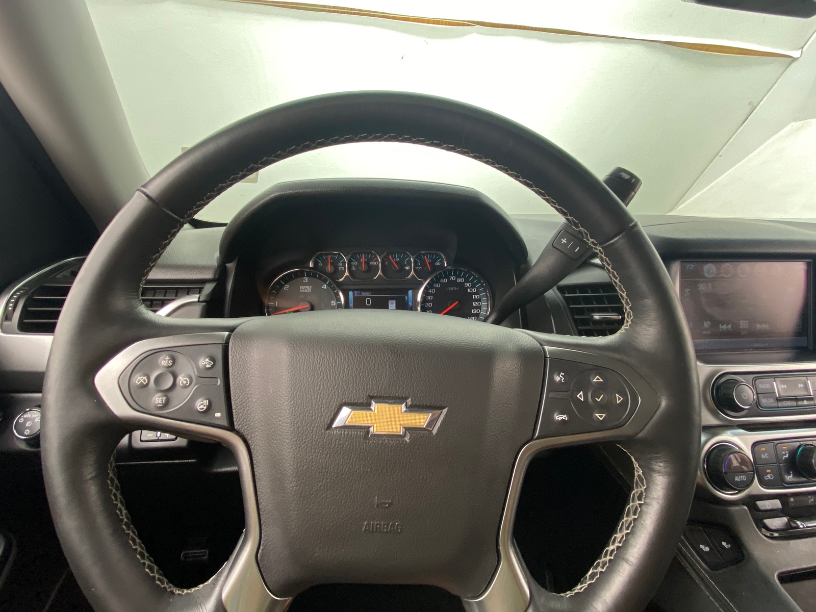 Thumbnail: 2017 Chevrolet Suburban - 4