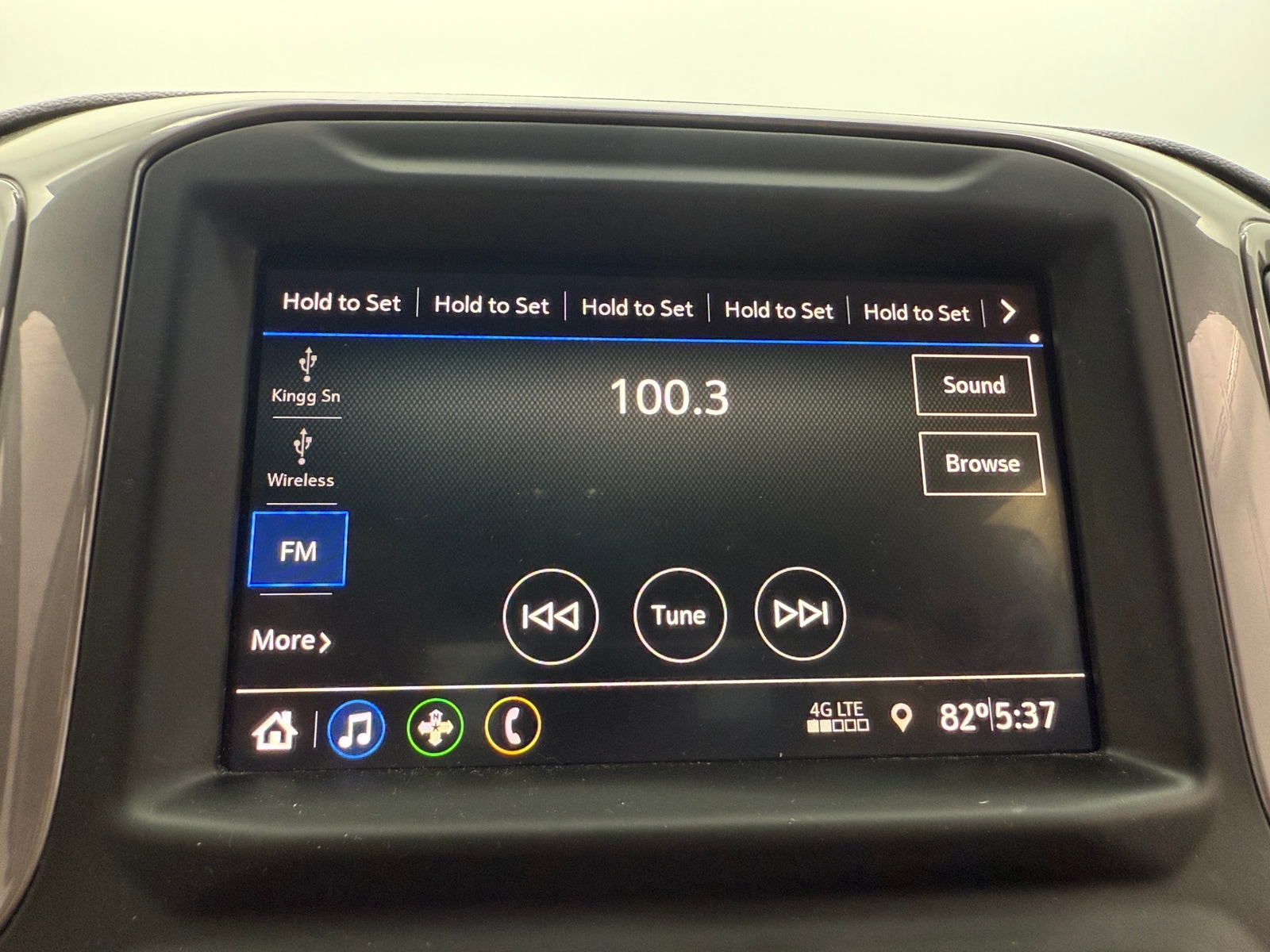 Thumbnail: 2021 Chevrolet Silverado 1500 - 4