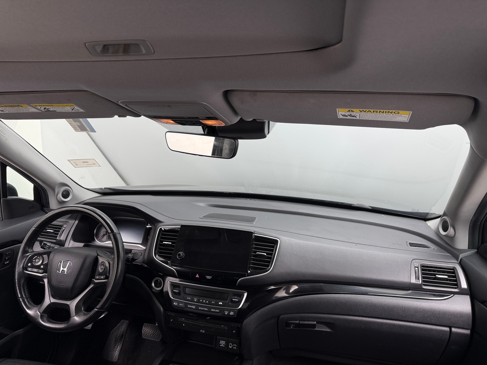 Thumbnail: 2019 Honda Pilot - 2