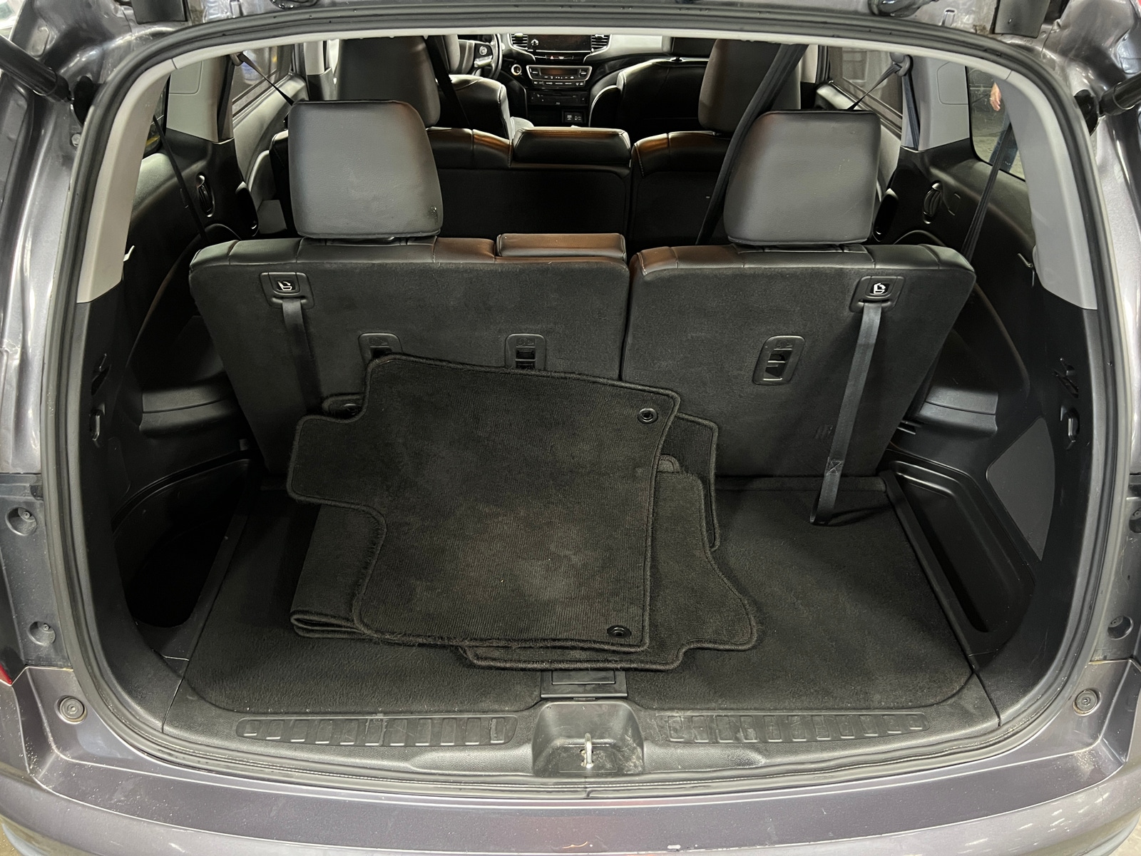 Thumbnail: 2019 Honda Pilot - 6